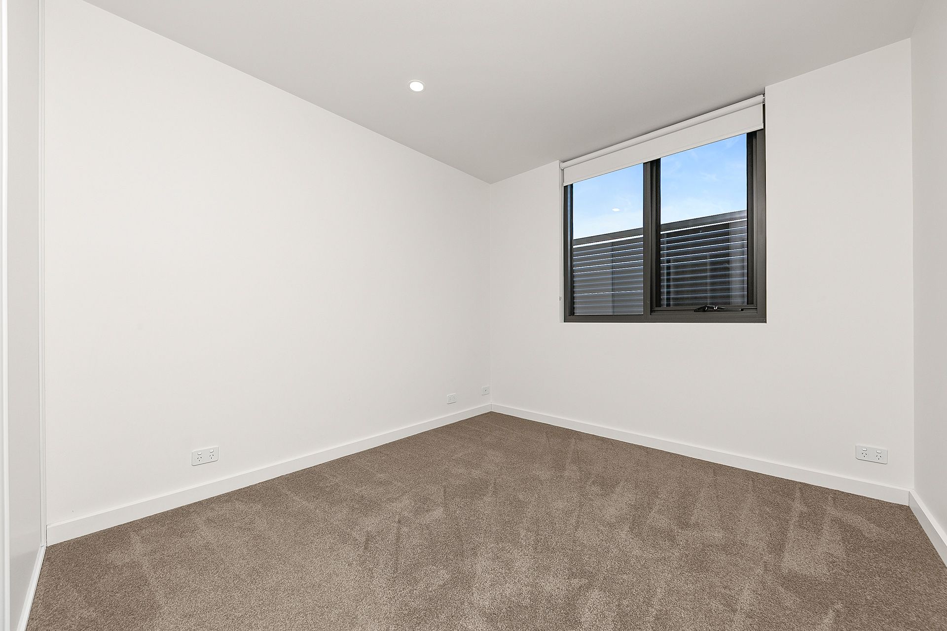 G01/1801 Dandenong Road — photo 4 of 30