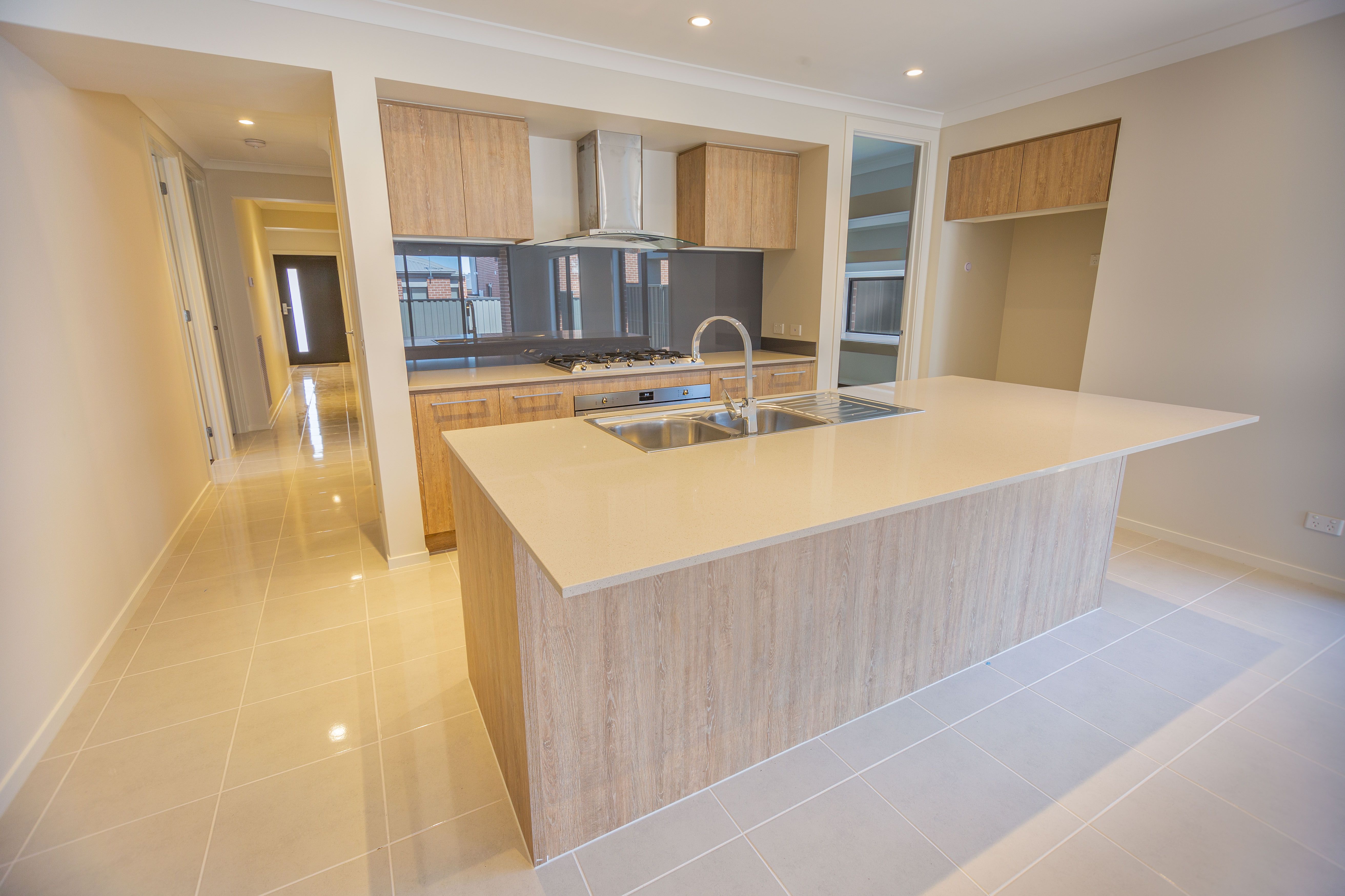 6 Amazon Avenue, Clyde, VIC 3978