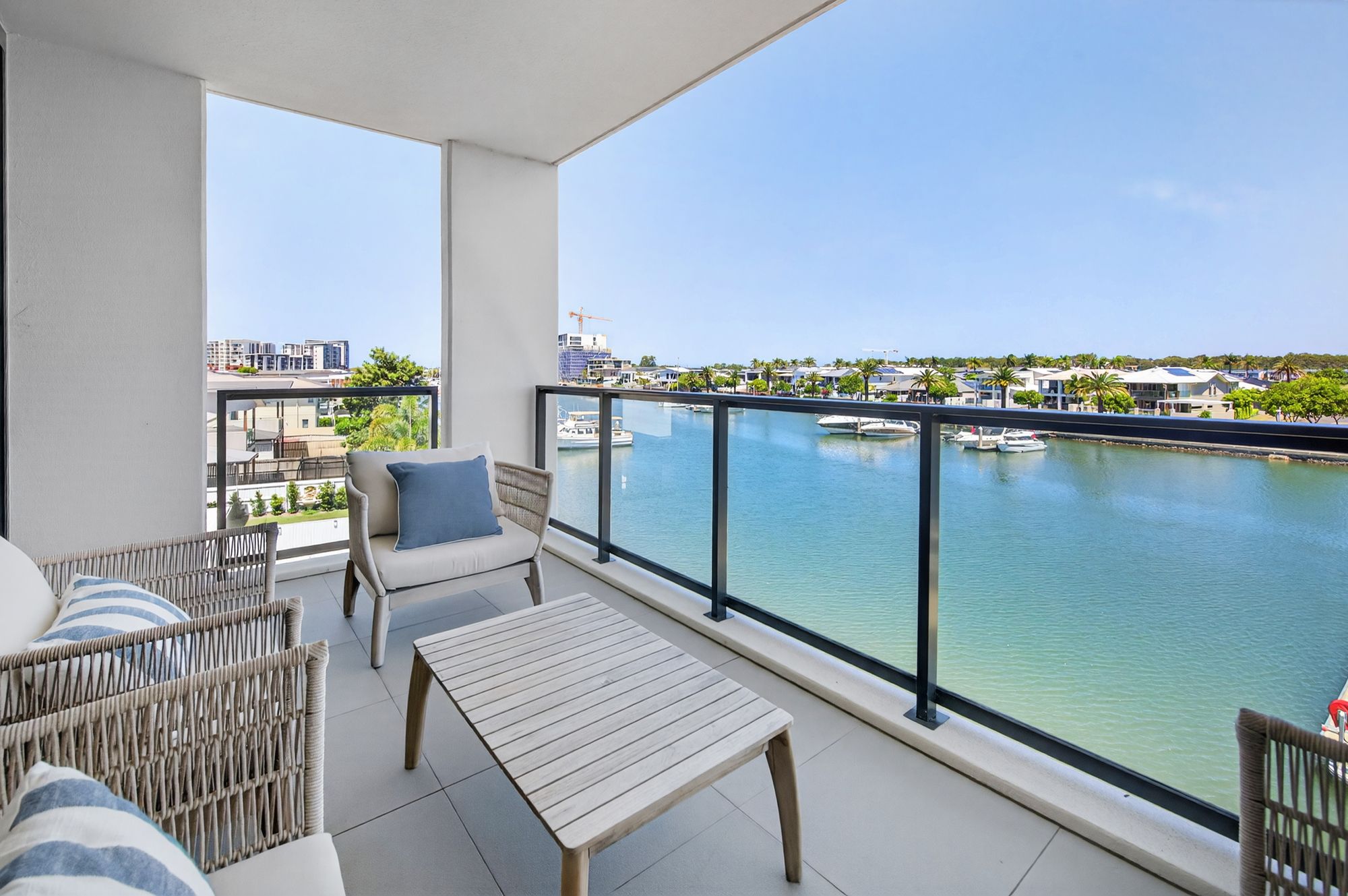 119/37 Sickle Avenue, Hope Island, QLD 4212