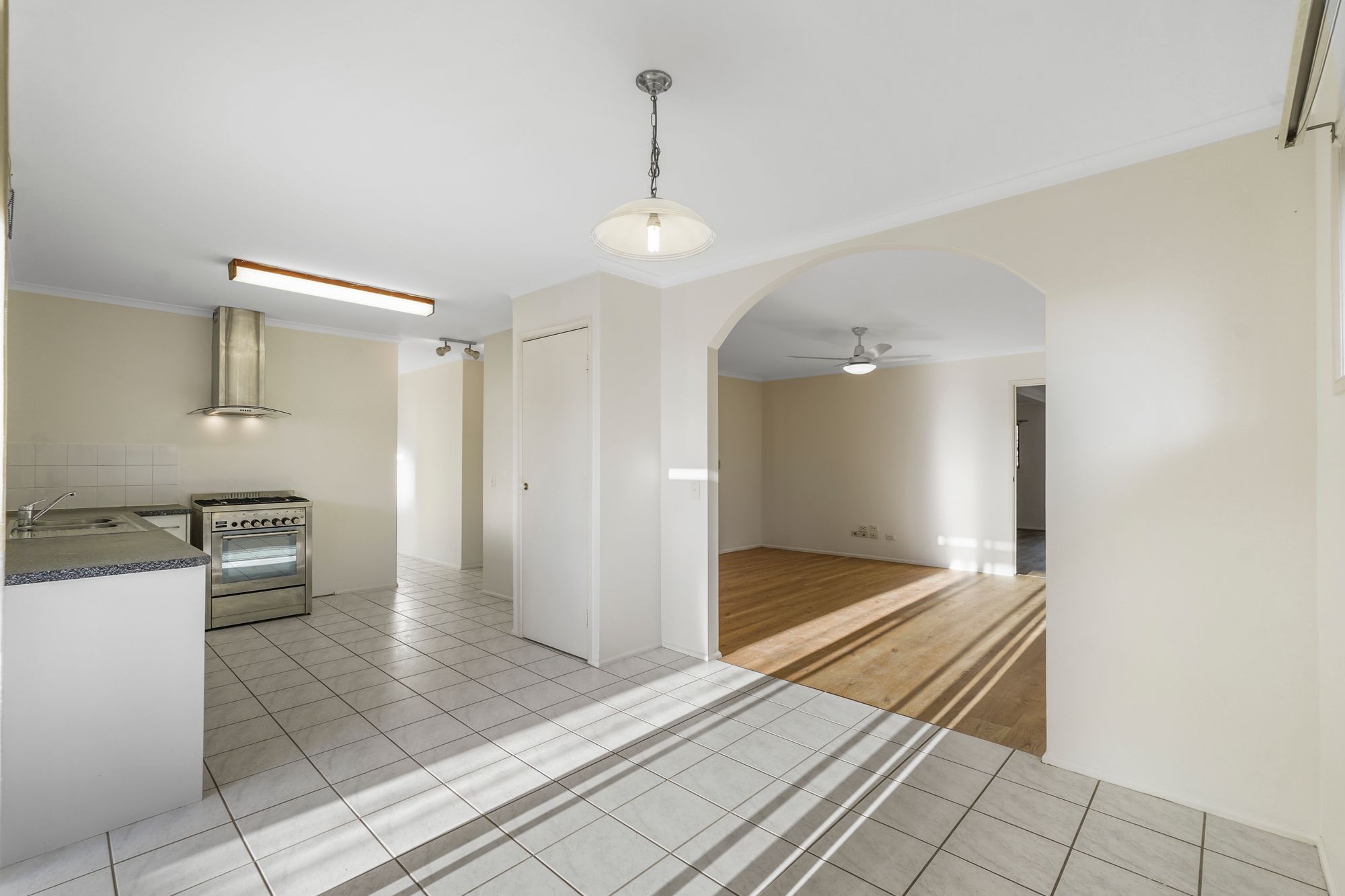 14 Phaius Street — photo 8 of 24