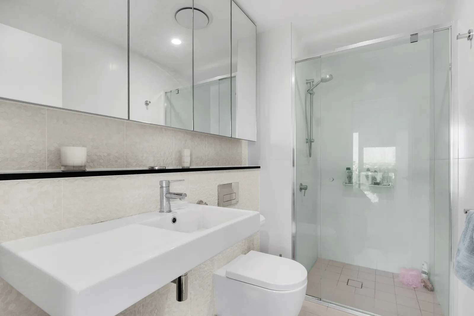 805/12 Cunningham, Newstead