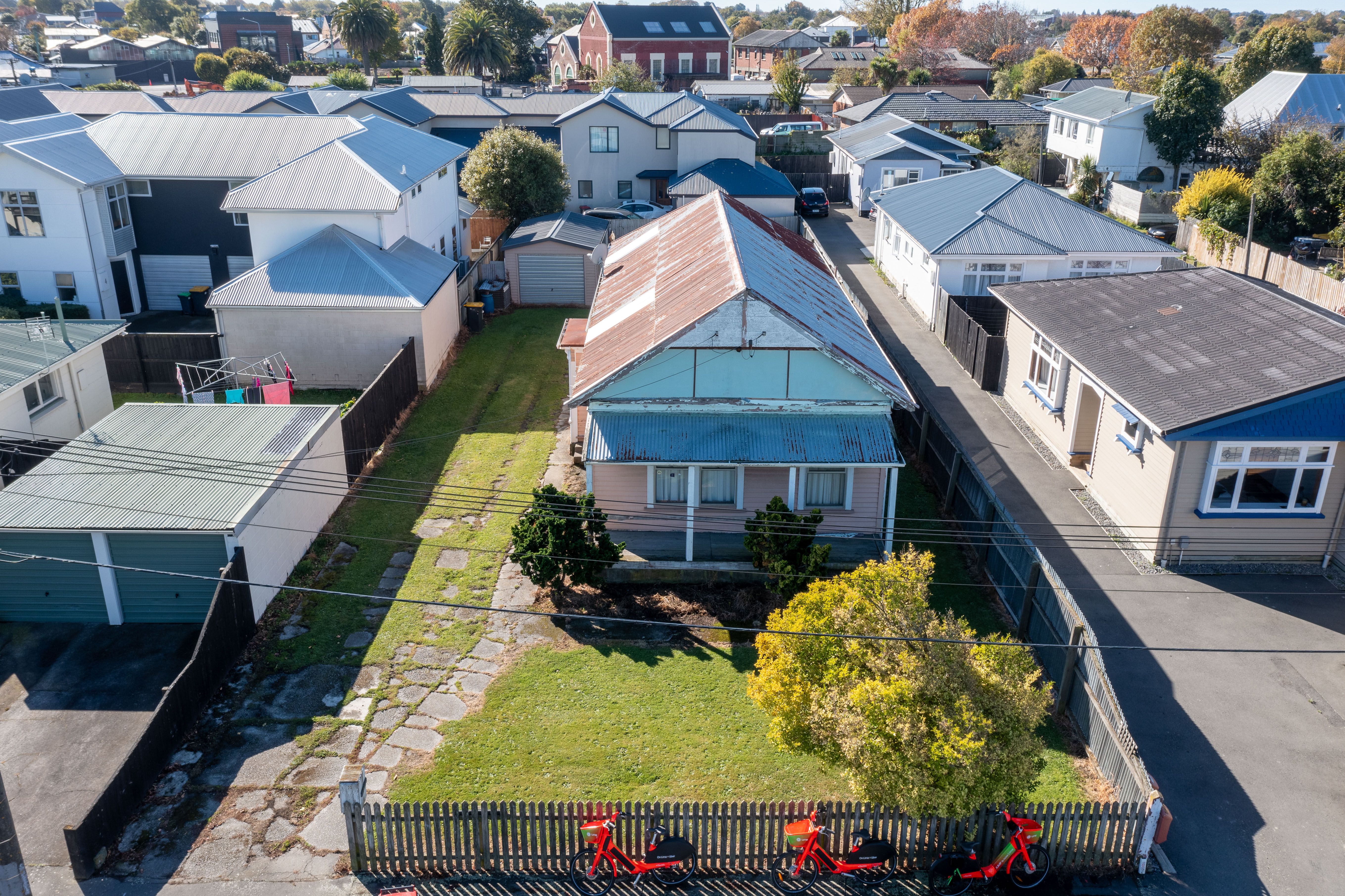 11 Inglis Street, Phillipstown, Christchurch City