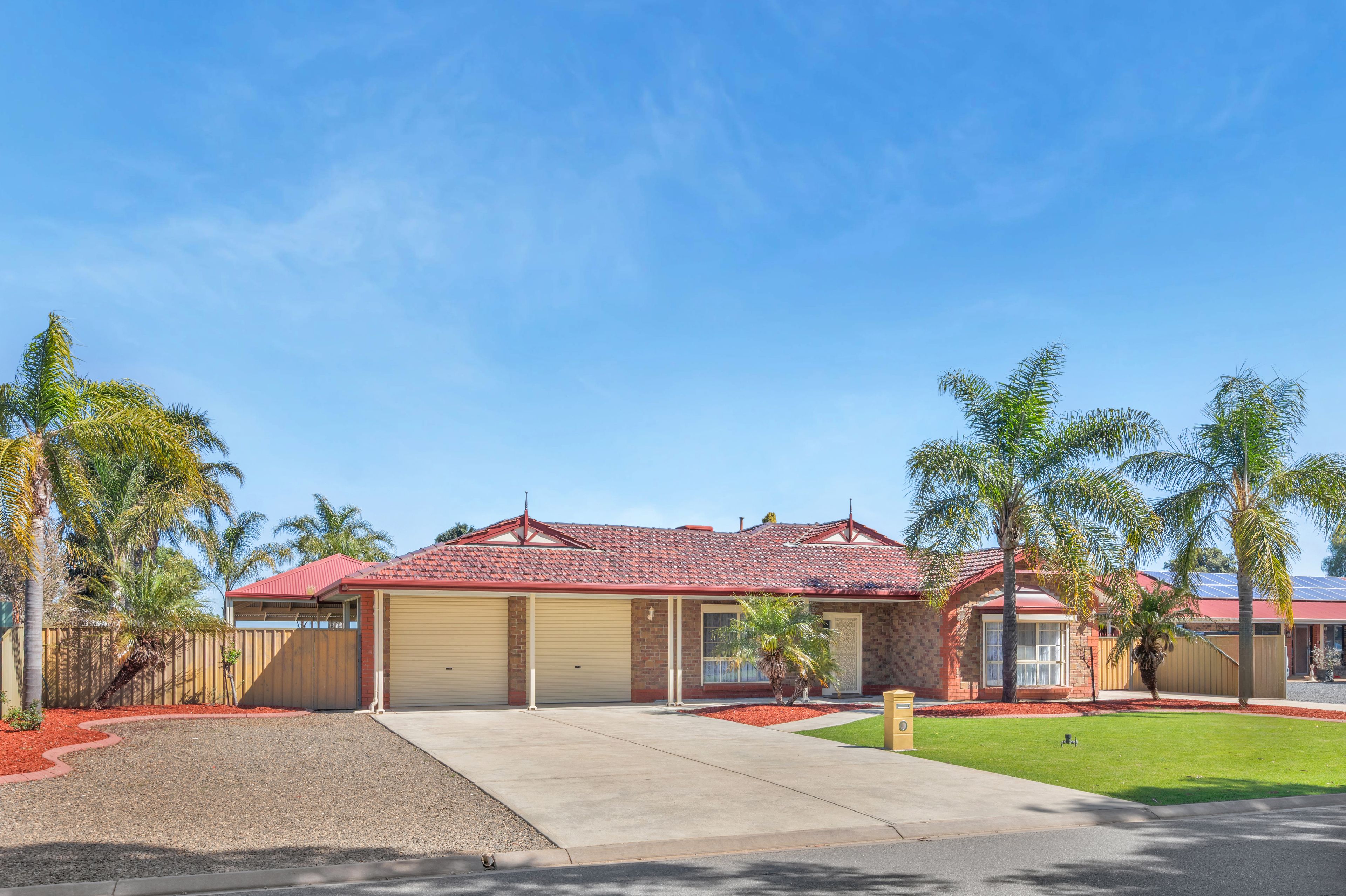10 Higgins Road — photo from Ray White Craigmore