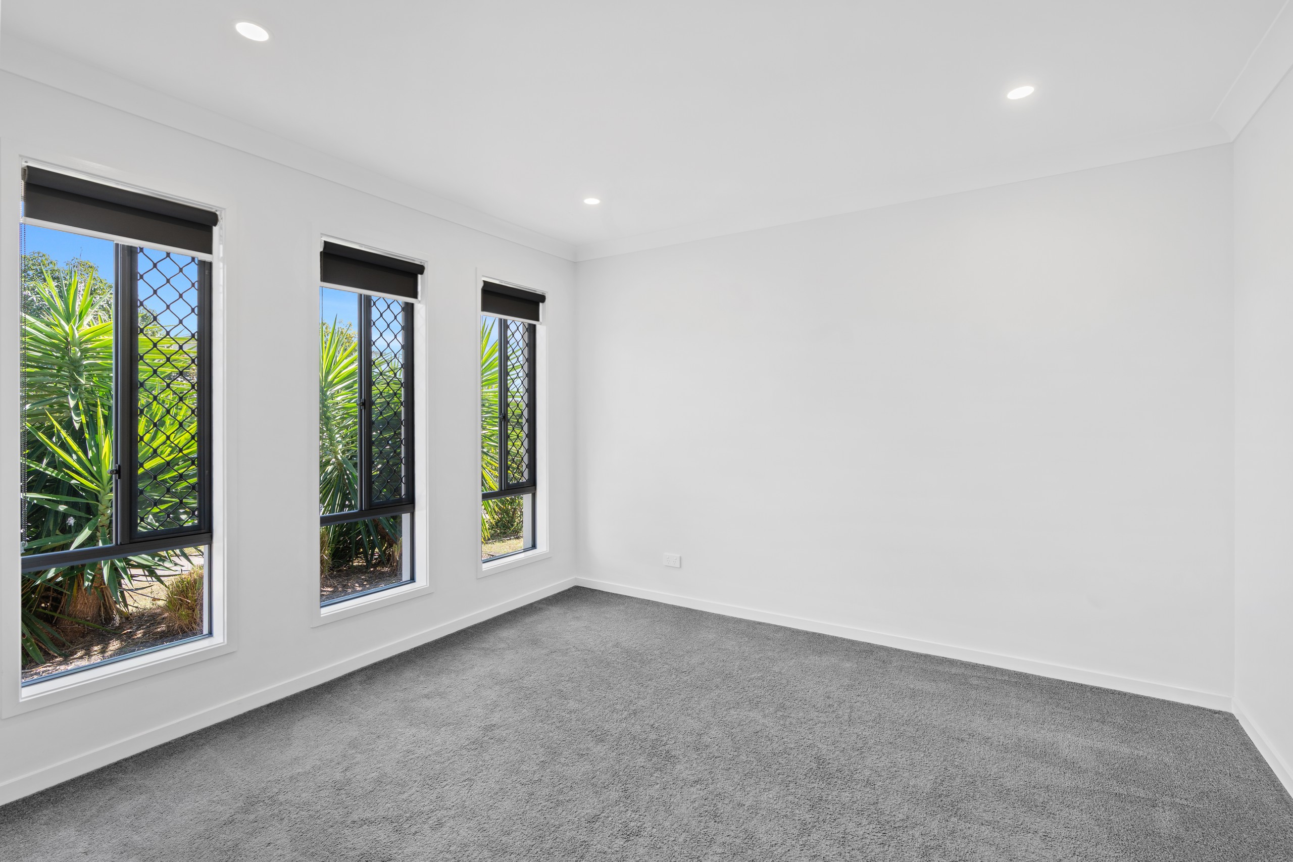 15 Cooper Way, SPRING MOUNTAIN, QLD 4300