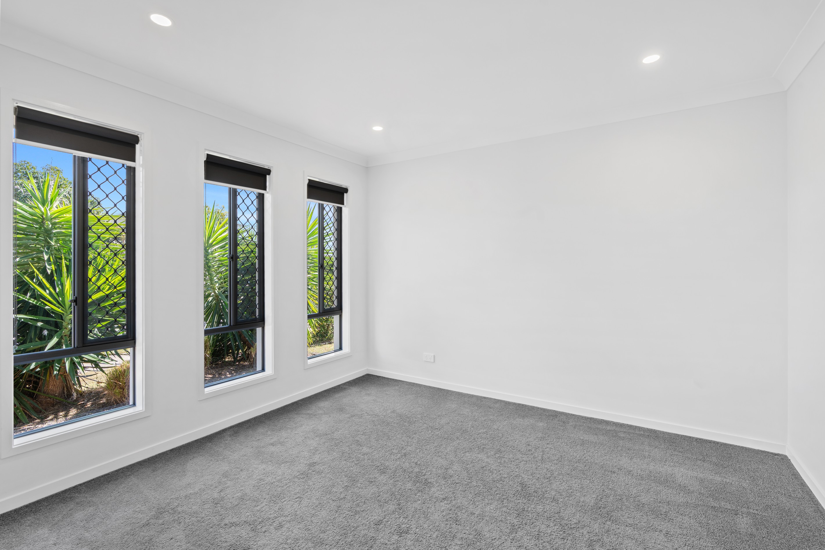 15 Cooper Way, SPRING MOUNTAIN, QLD 4300