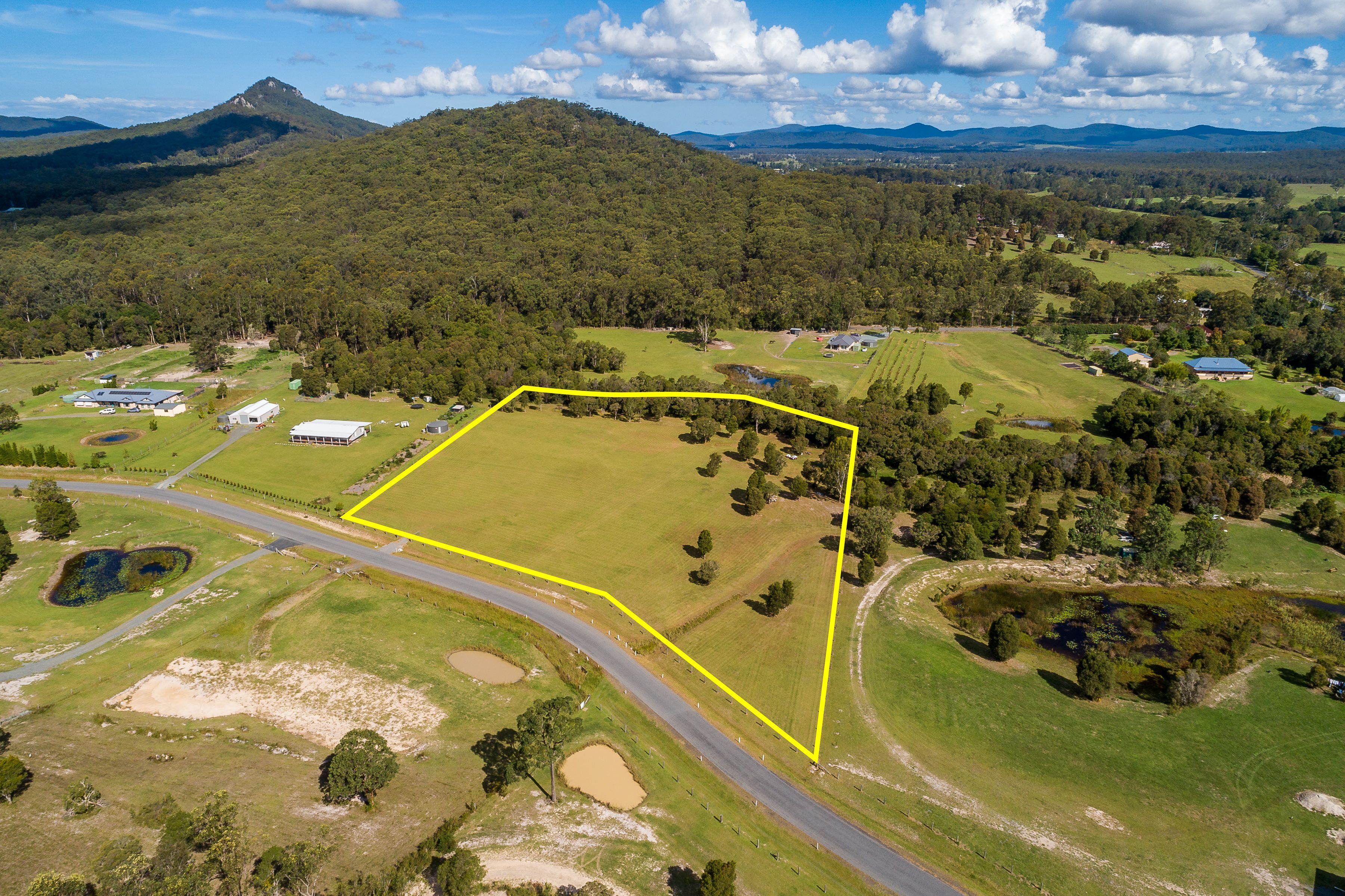 72 Suncrest Close, Bulahdelah, NSW 2423