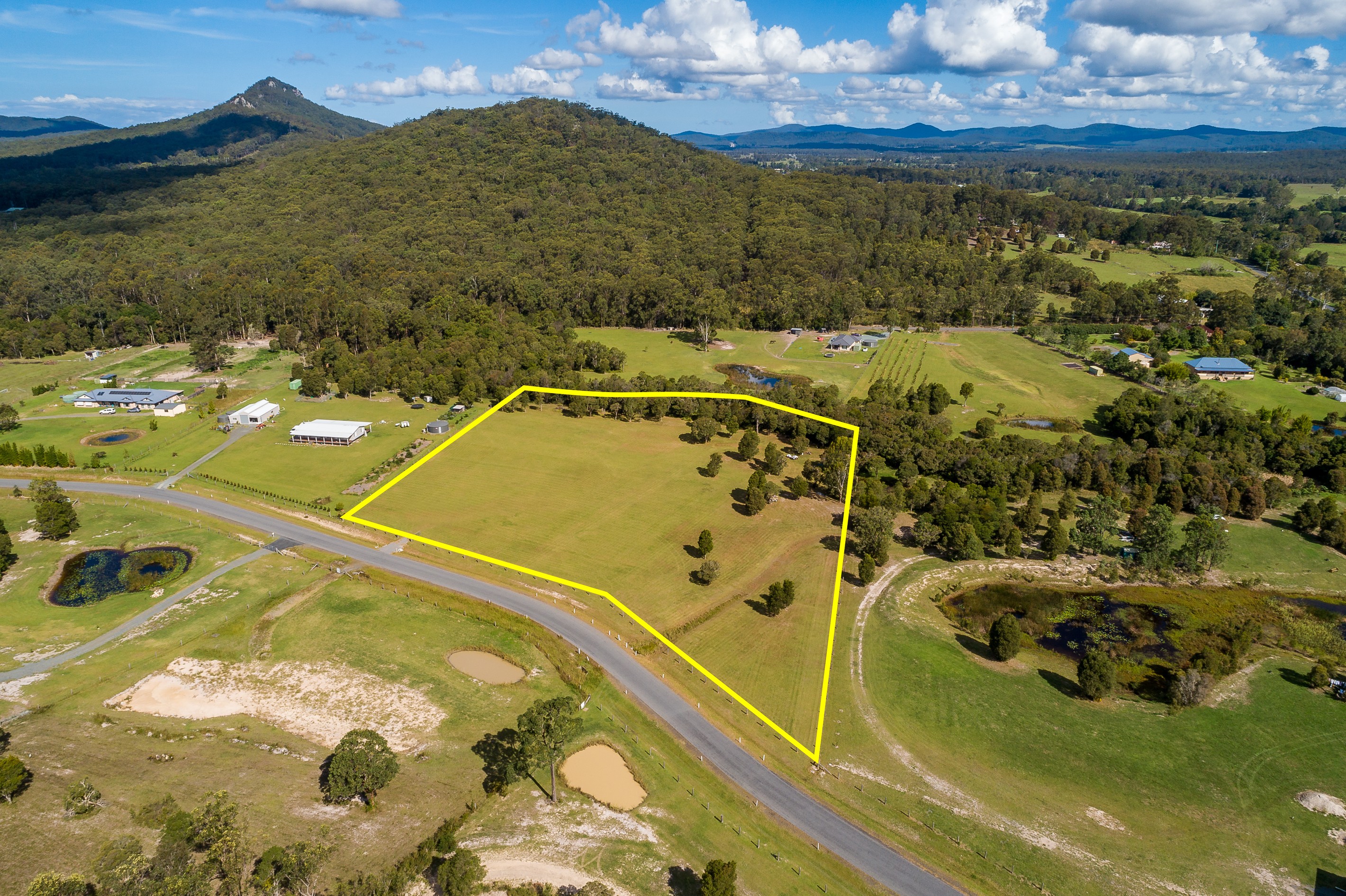 72 Suncrest Close, Bulahdelah, NSW 2423