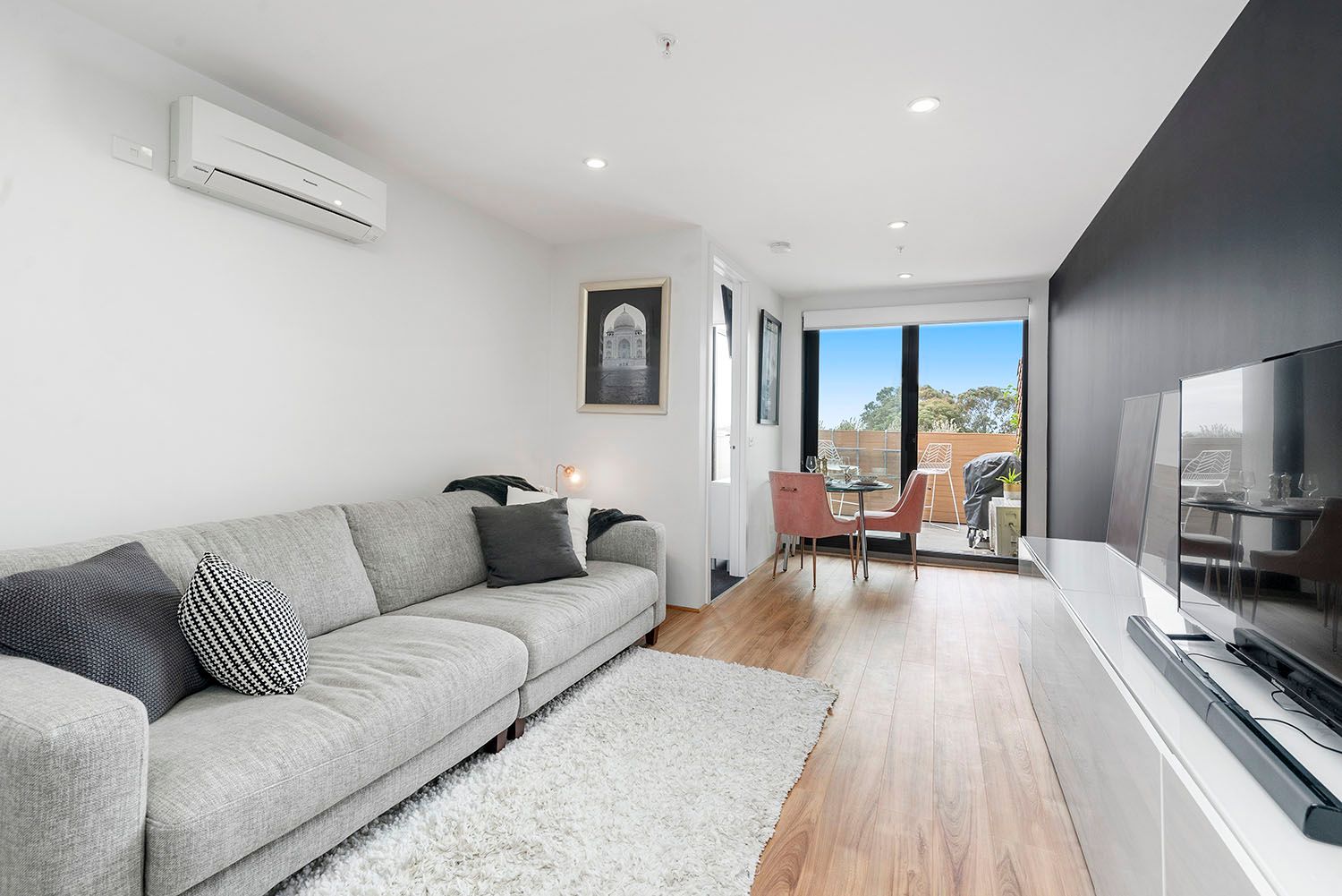 201/278 Charman Road, Cheltenham, VIC 3192