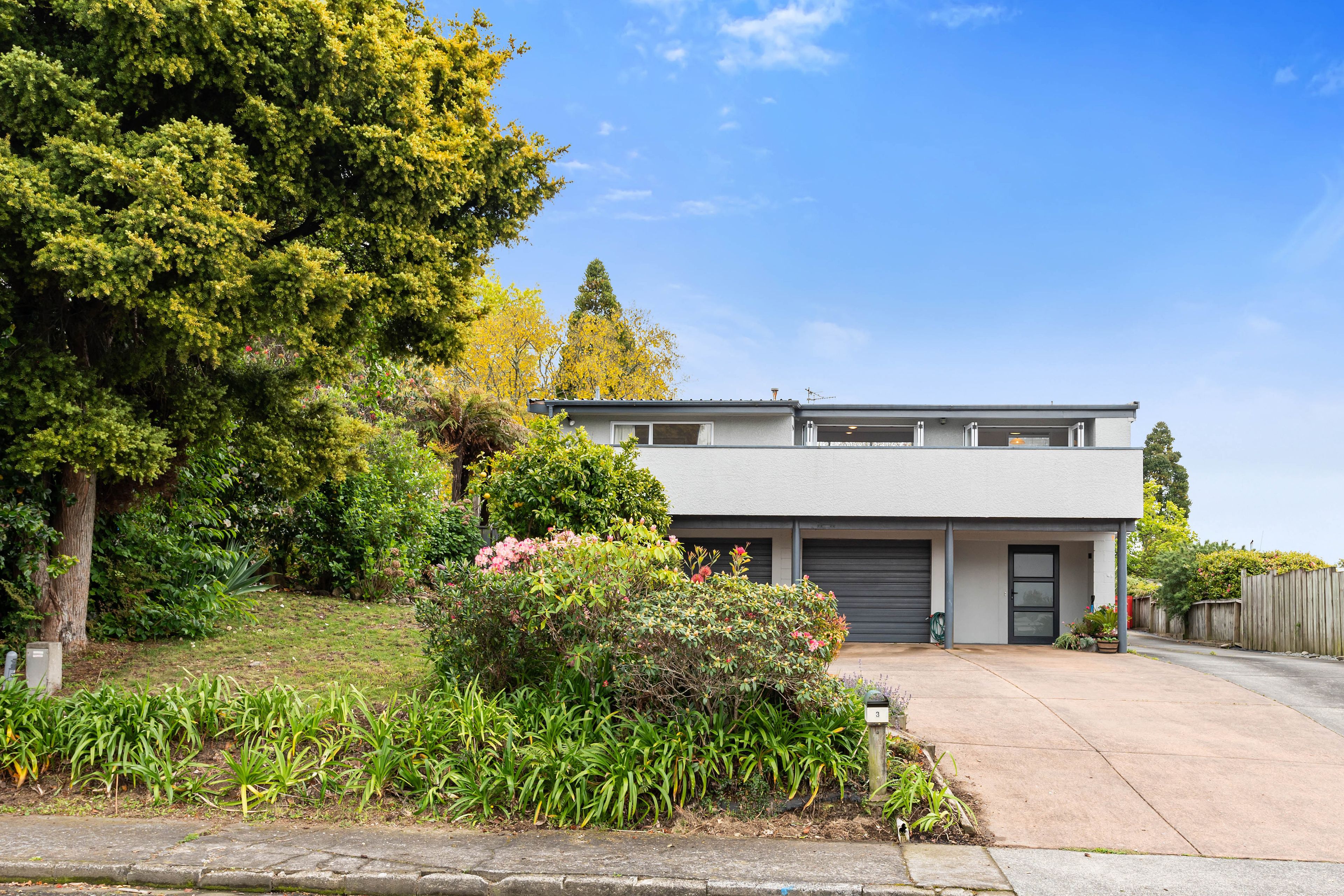 3 Tirita Street, Kawaha Point, Rotorua District