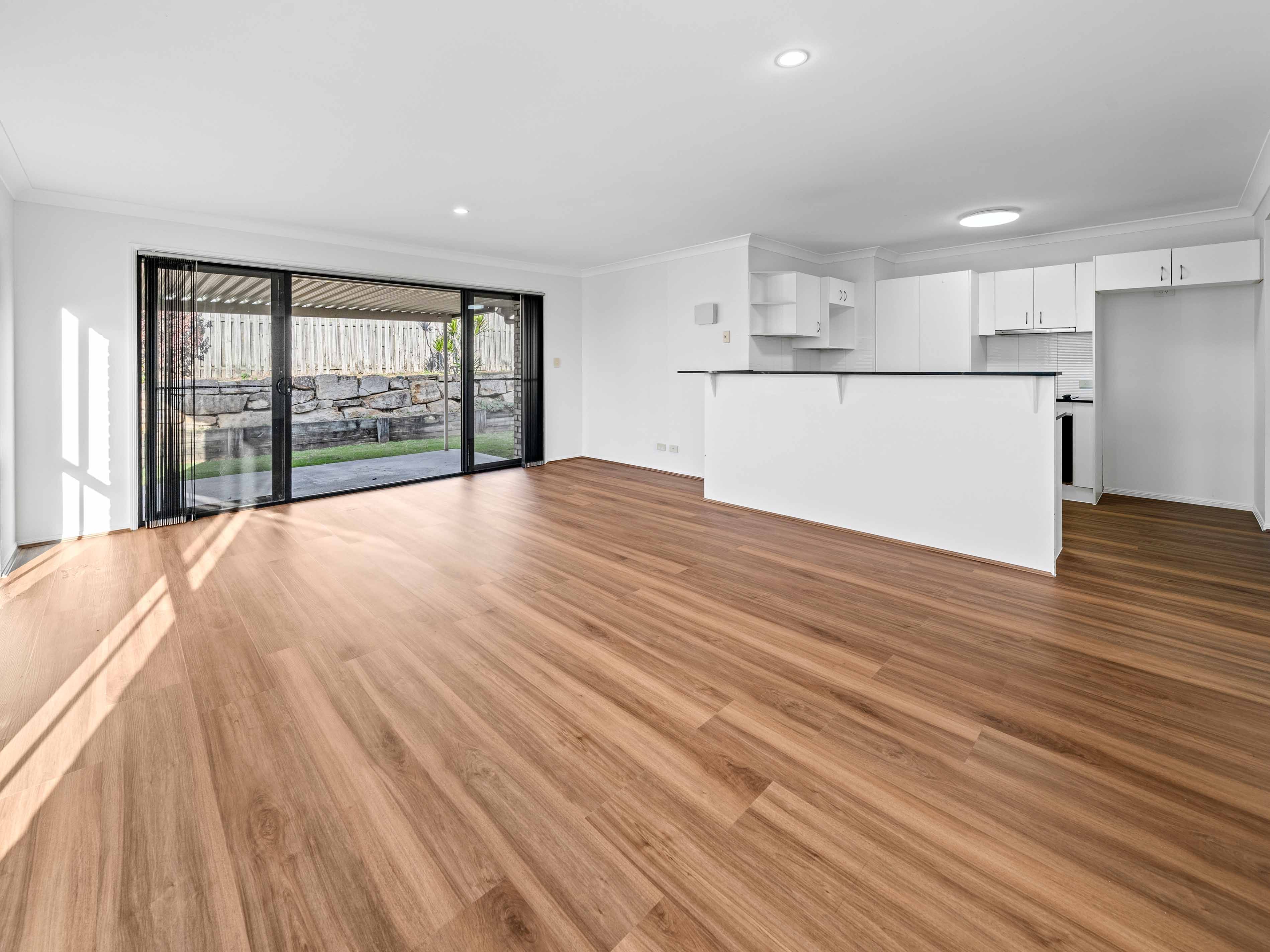 33 Dornoch Crescent, Raceview, QLD 4305