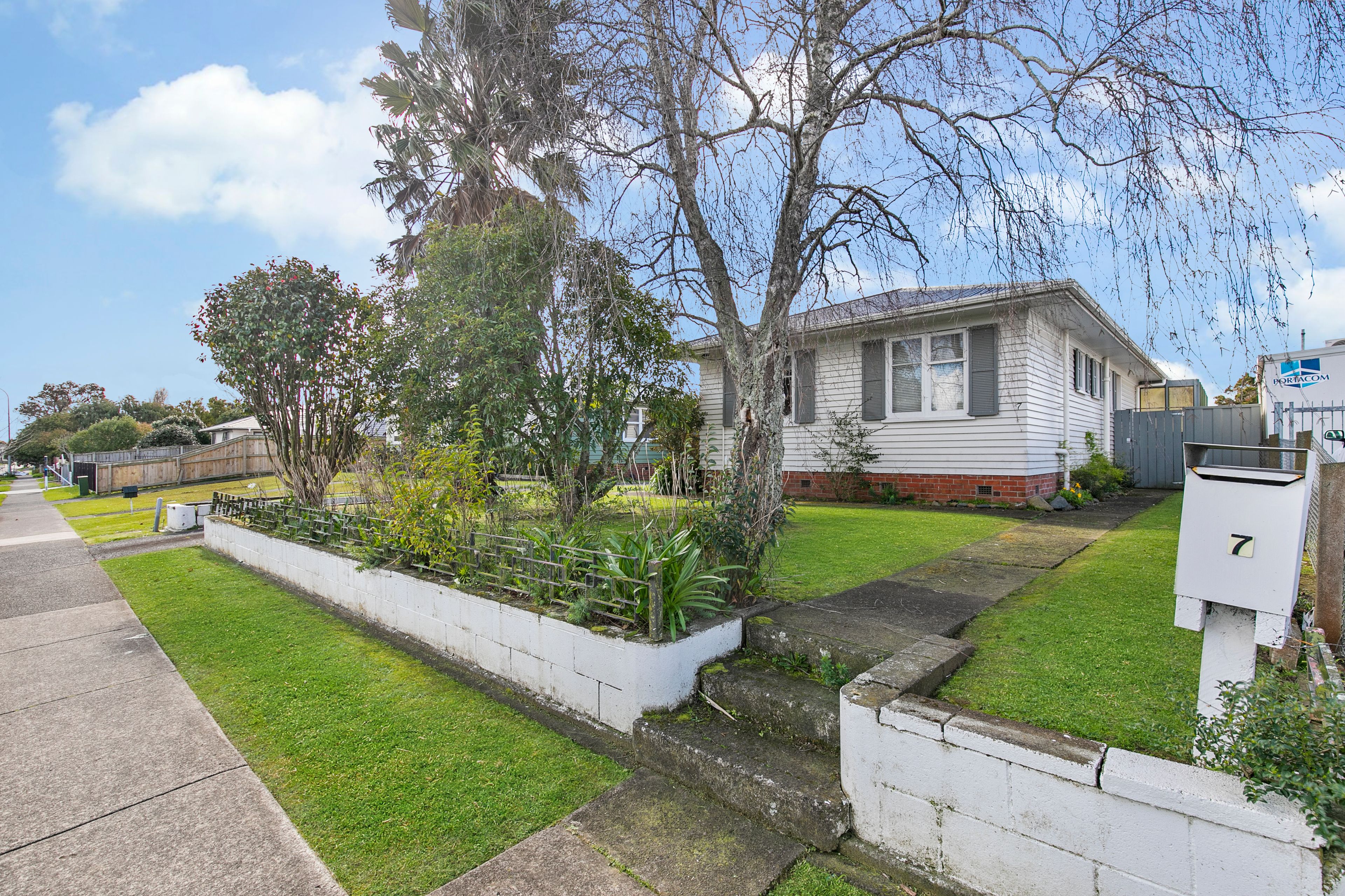 7 Swaffield Road, Papatoetoe, Manukau City