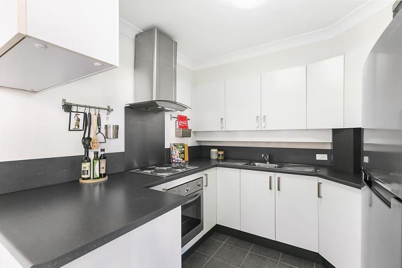 31/5 Campbell Parade, Bondi, NSW 2026