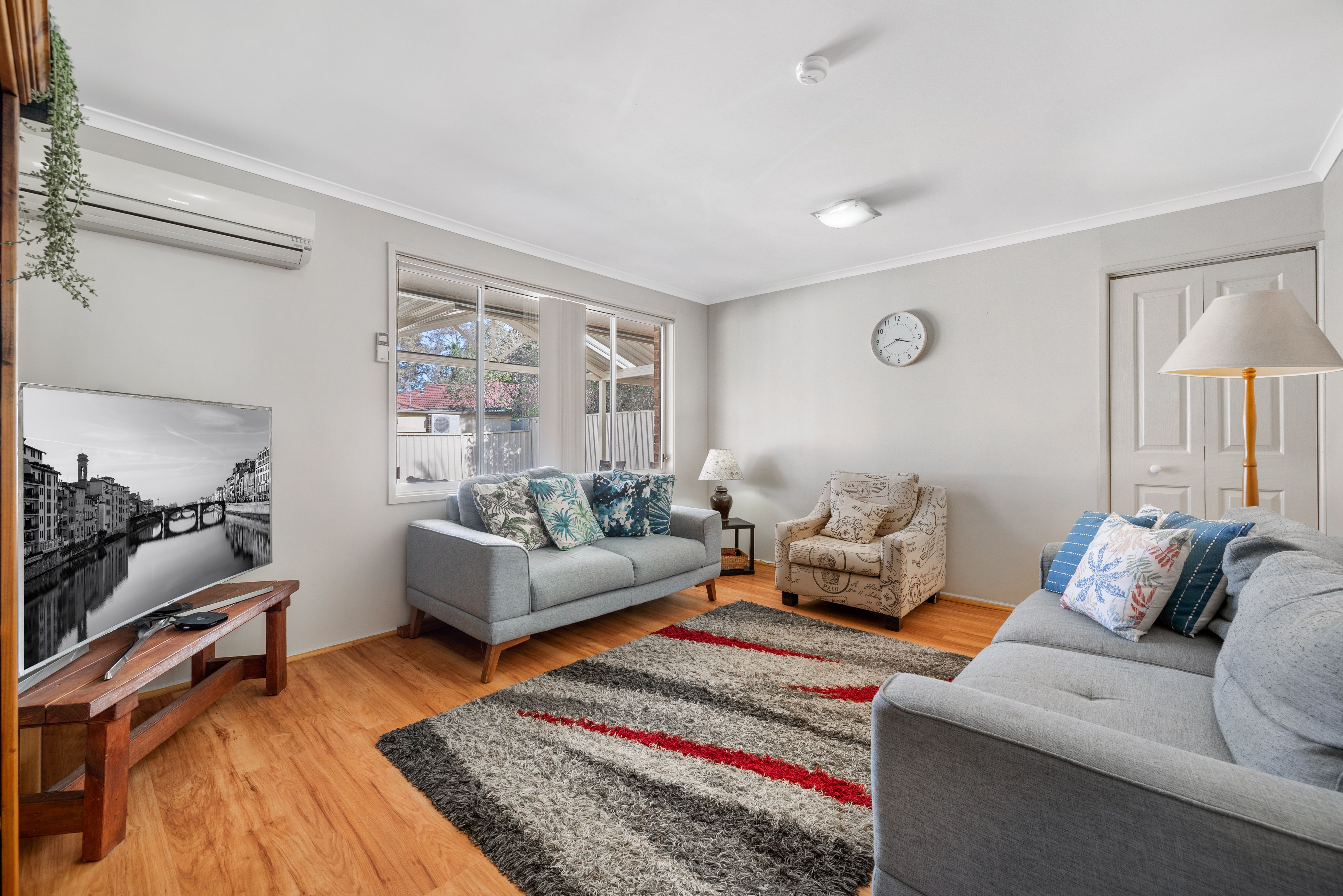 24 Manning Place, Currans Hill, NSW 2567