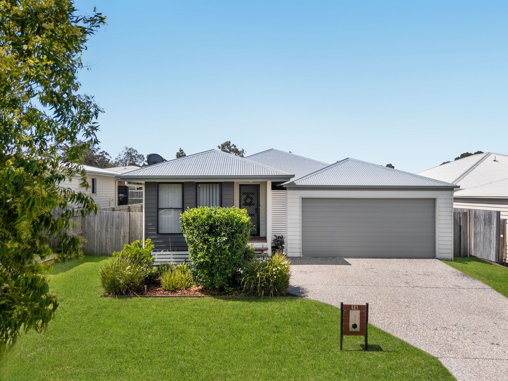 14 Wood Drive, Redbank Plains, QLD 4301