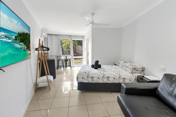 11/261 Sheridan Street, Cairns North, QLD 4870