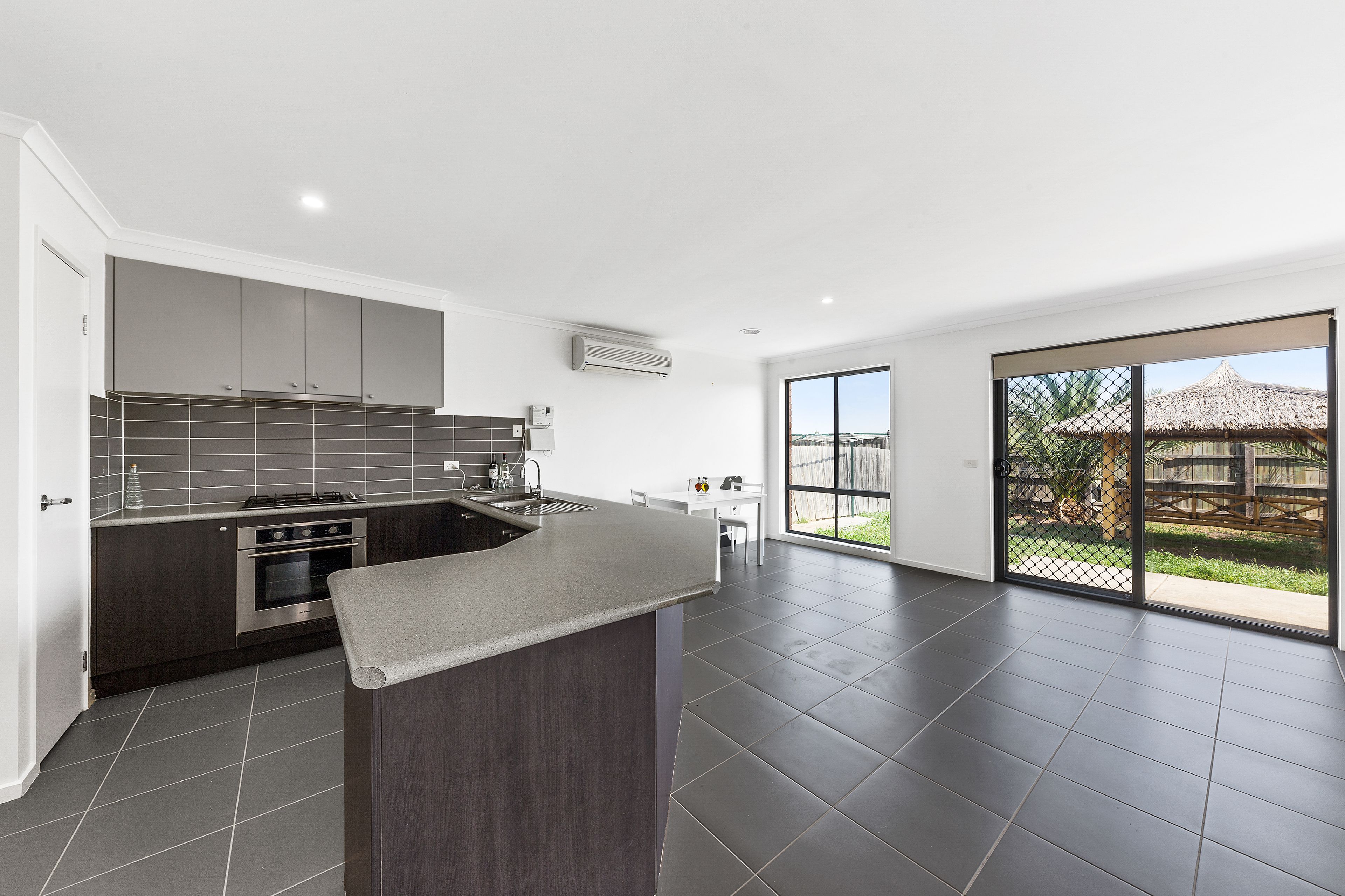 53 Fairhaven Blv, Melton West, VIC 3337