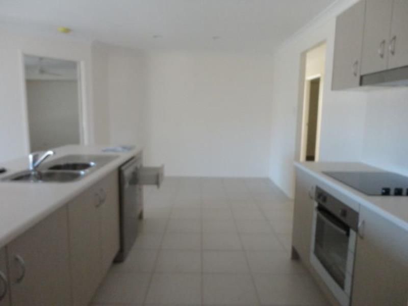 27 Statham Court, Redbank Plains, QLD 4301
