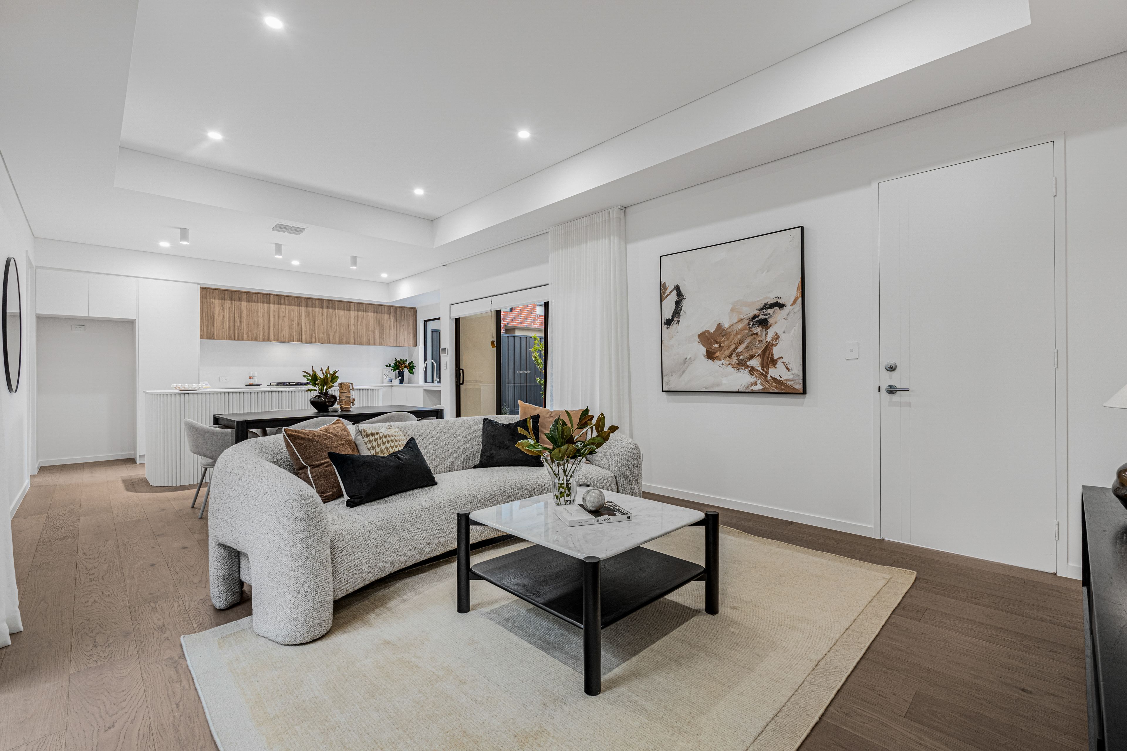 233C Drake Street — photo 7 of 30