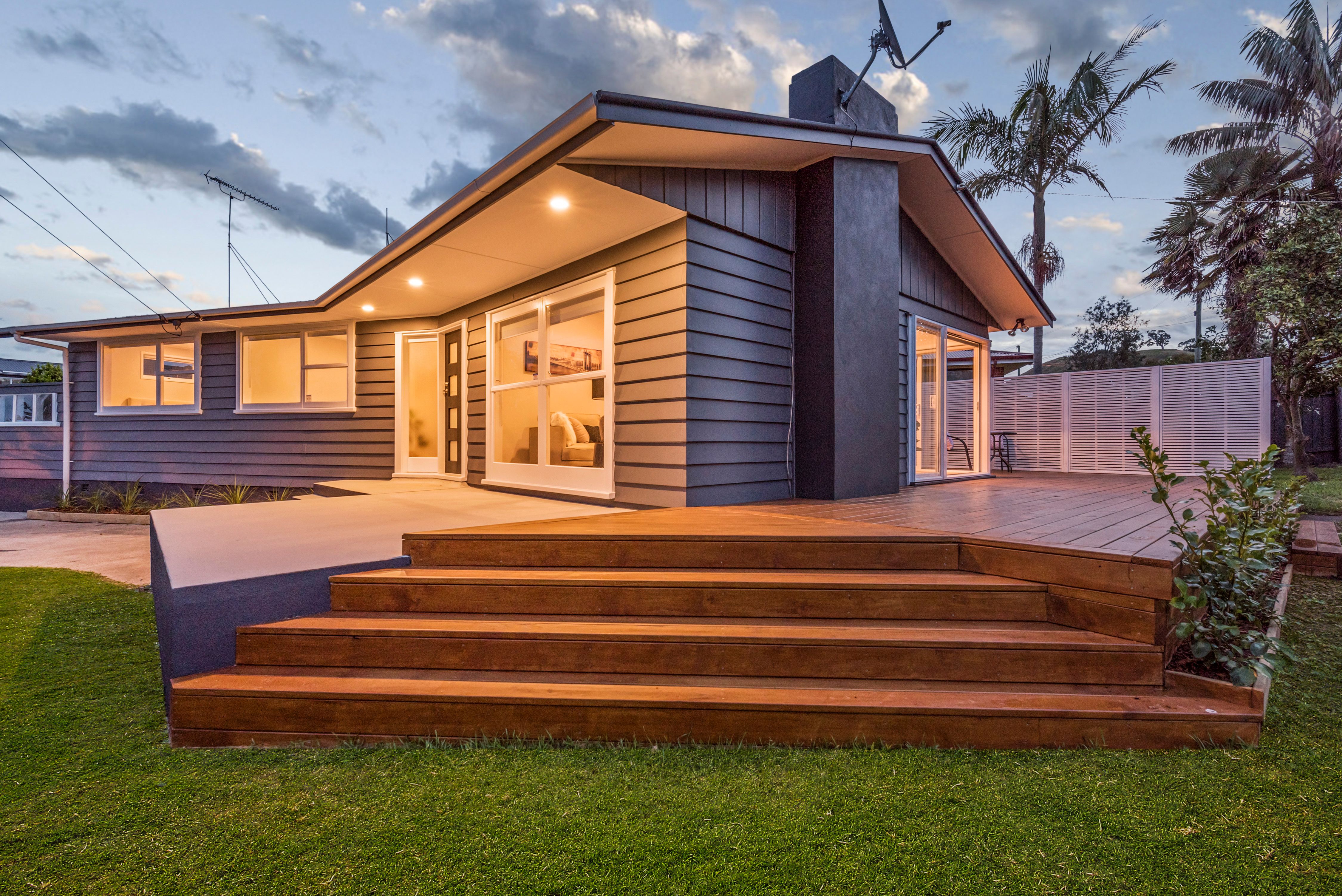 1 Mountain Road, Mangere Bridge, Manukau City