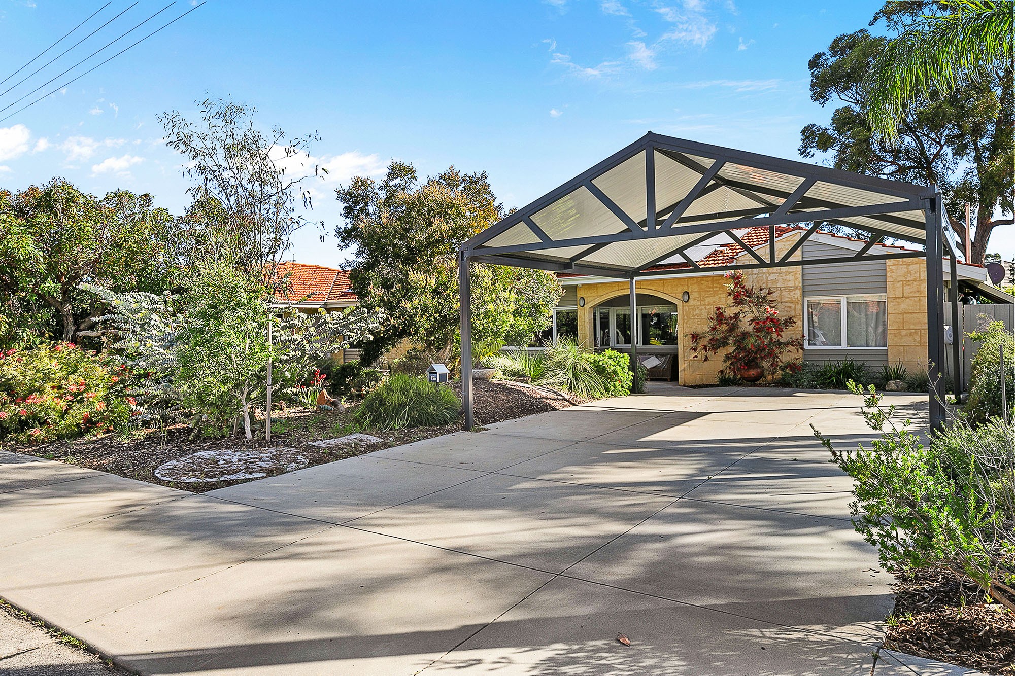 17B Pendine Street, Carine, WA 6020