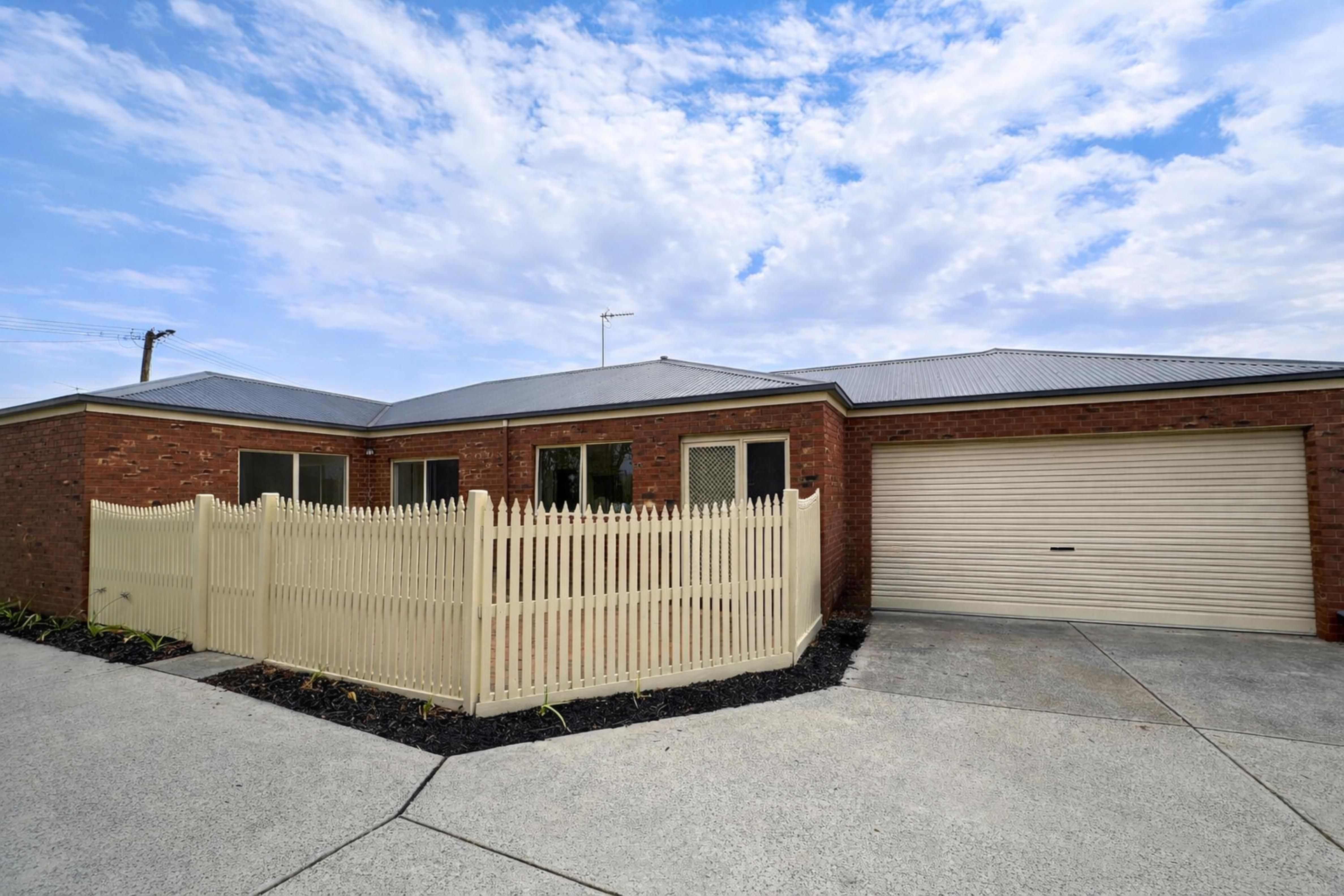 1/21 Crestmoor Drive, Highton, VIC 3216