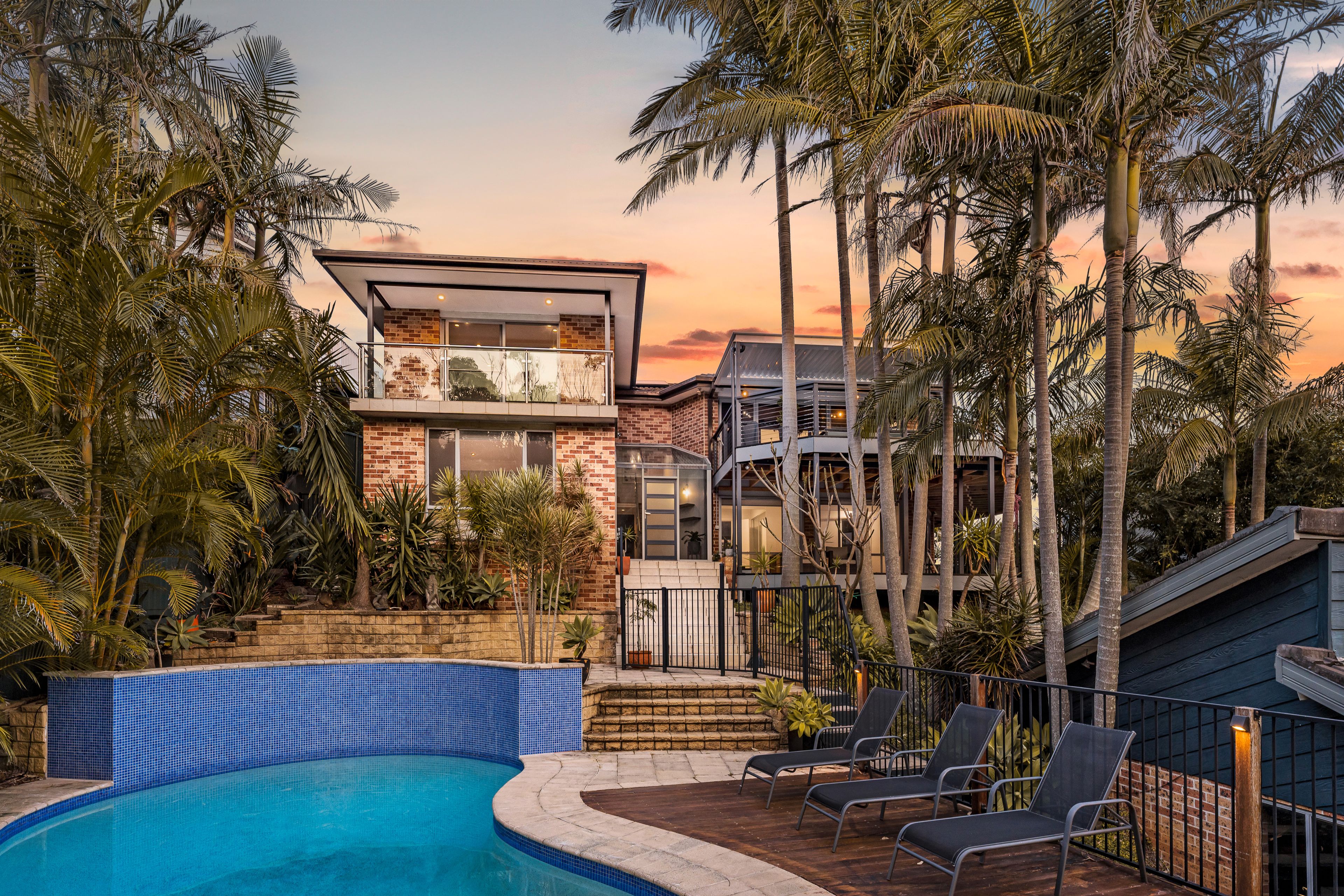 19 Hillside Crescent, Stanwell Park, NSW 2508 Sold House Ray White