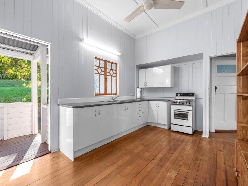 51 Gerler Street, Bardon, QLD 4065