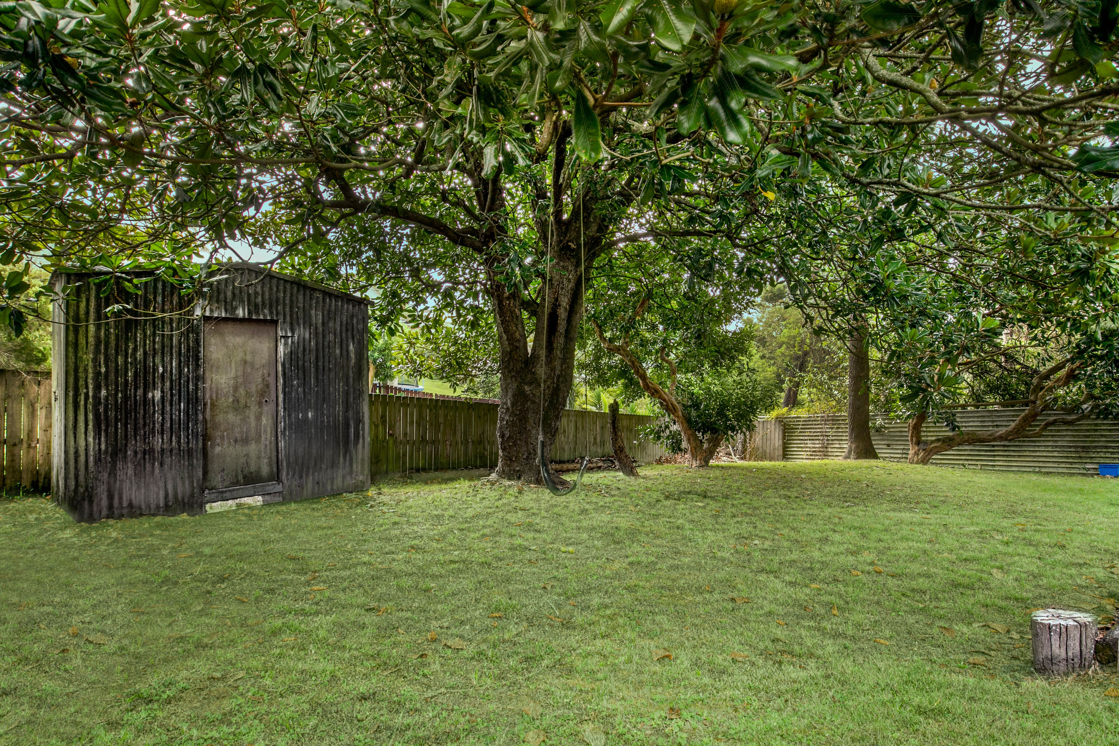 27 Hewlett Road, Massey, Waitakere City