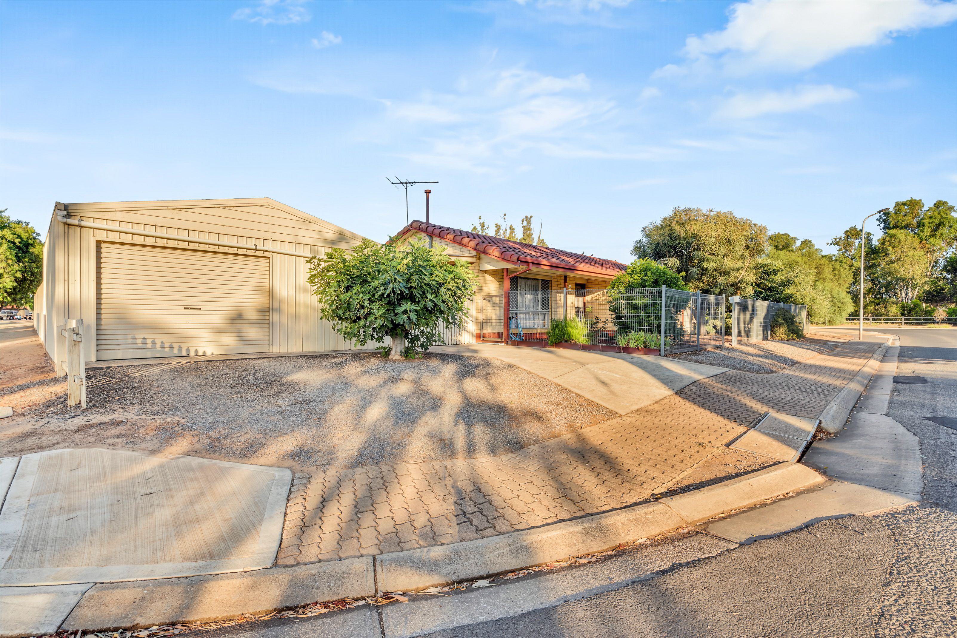 2 Harwood Place, Andrews Farm, SA 5114