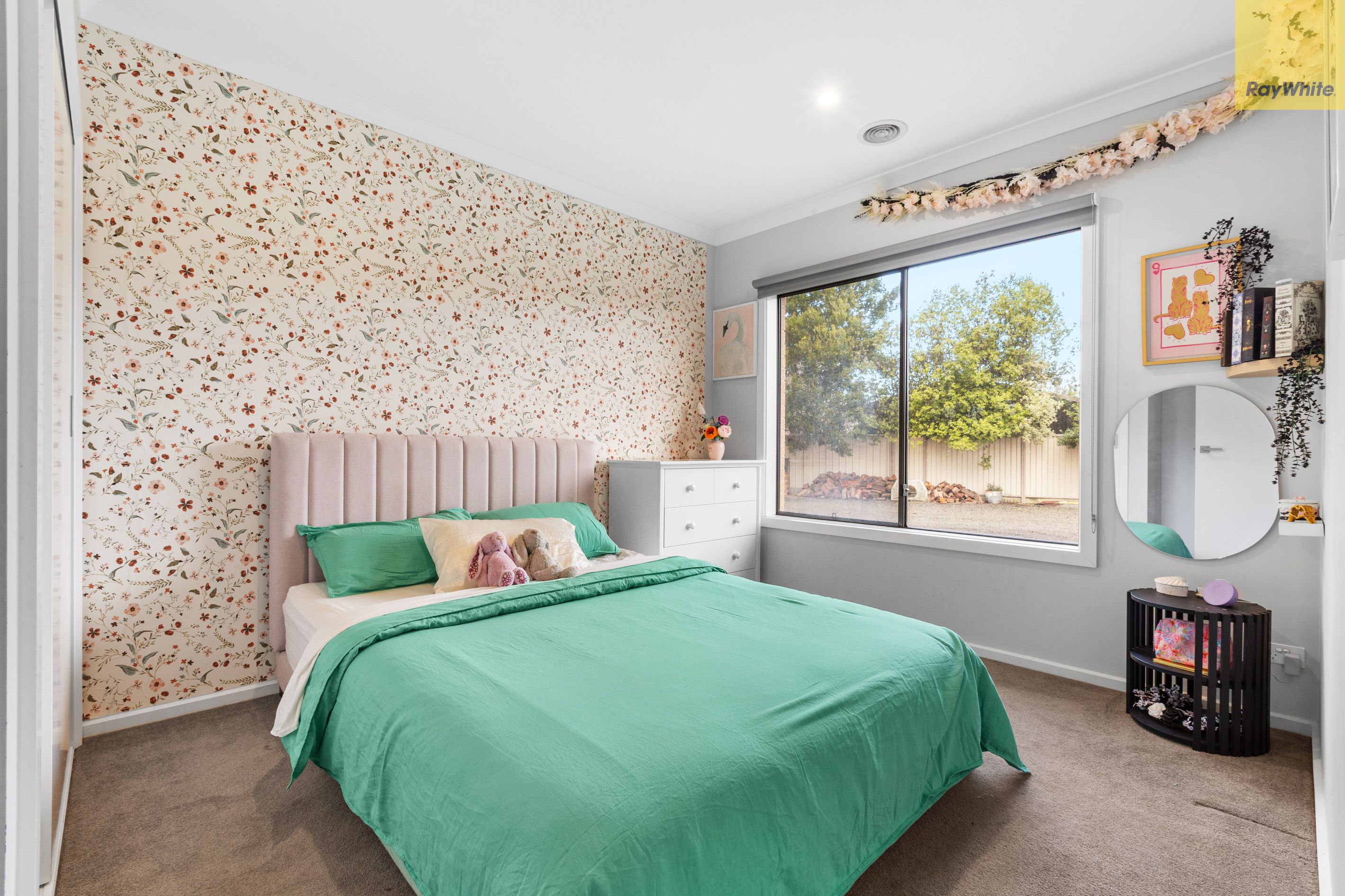 19A Hogan Road — photo 10 of 18