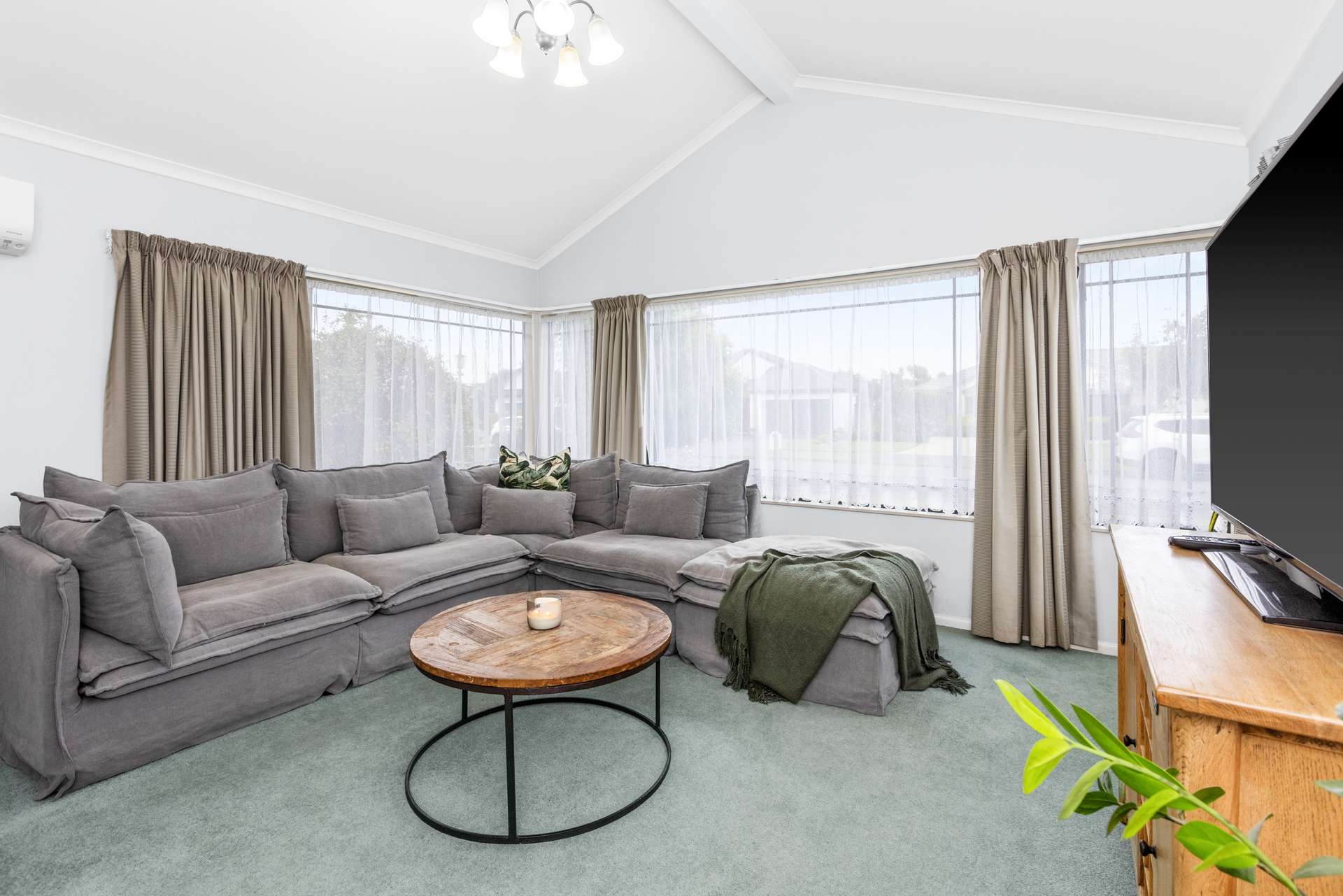 34 Balmoral Street photo 8