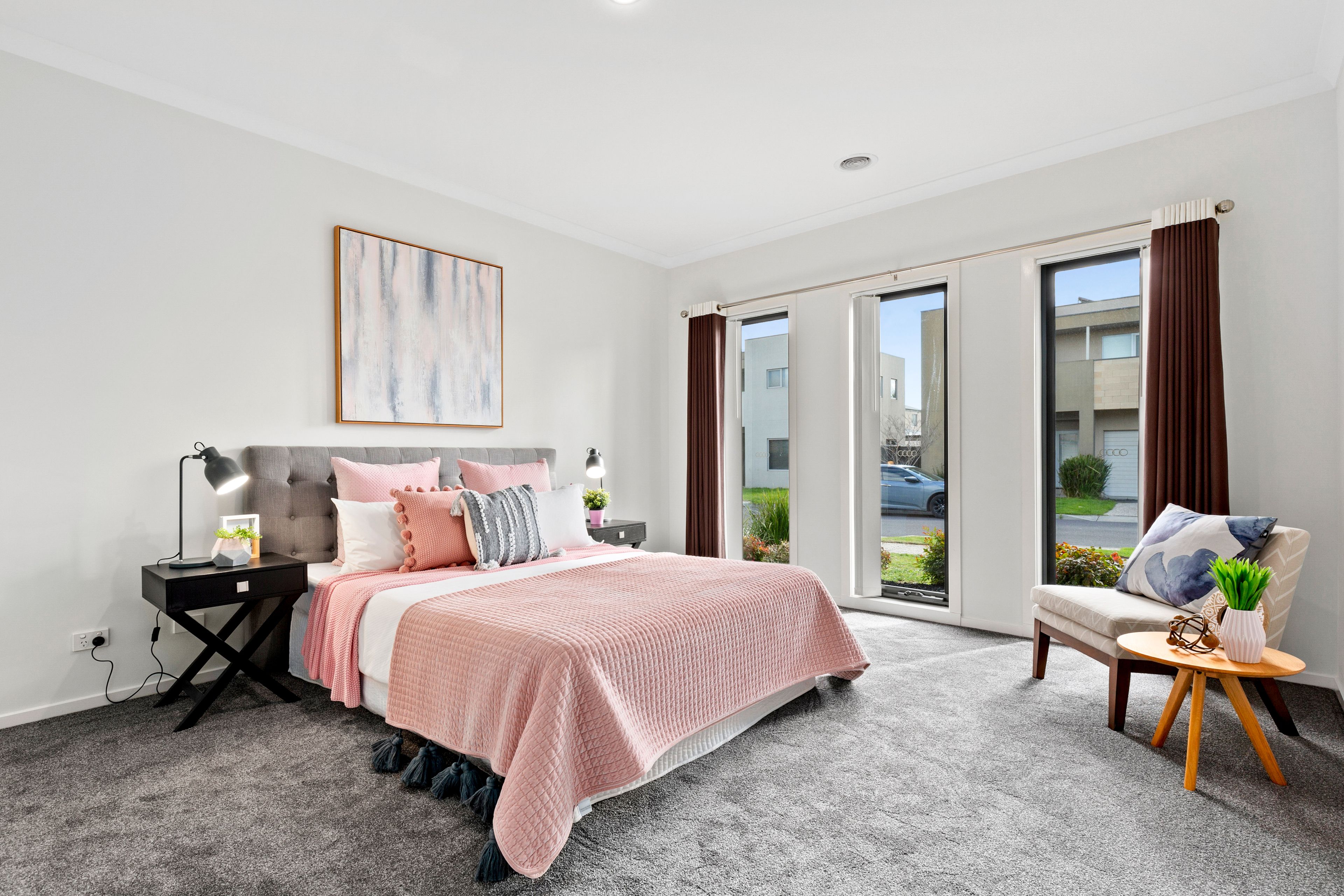33 Edgeware Close, Pakenham, VIC 3810