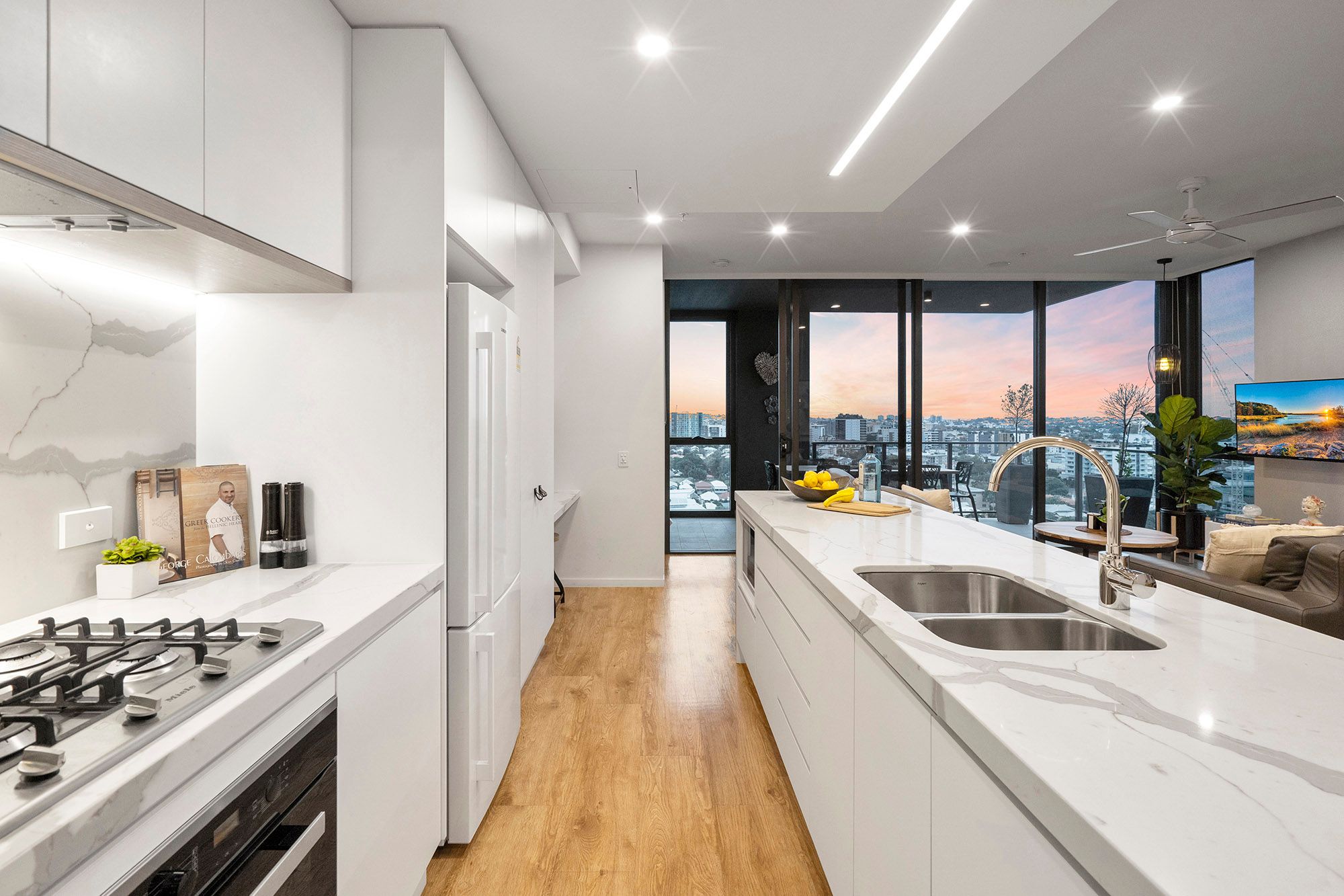 1502/18 Duke Street, Kangaroo Point, QLD 4169