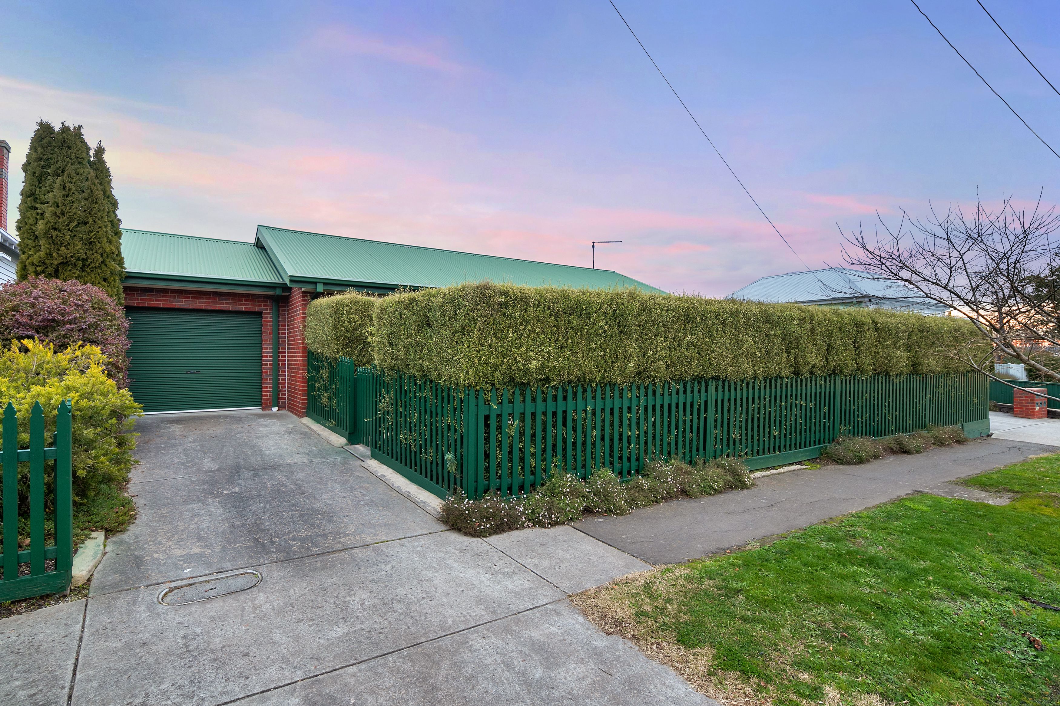 1/232 Humffray Street North, Brown Hill, VIC 3350