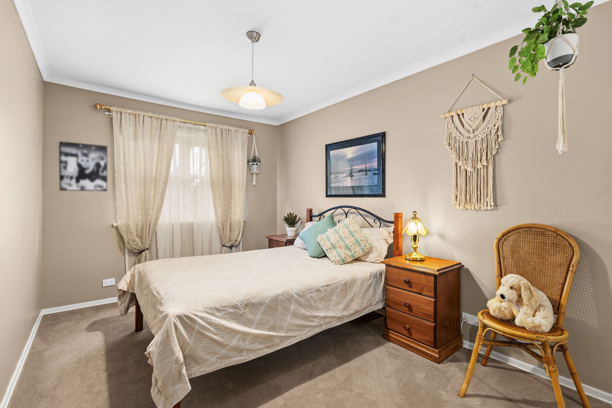 13 Krowalle Crescent — photo 19 of 30