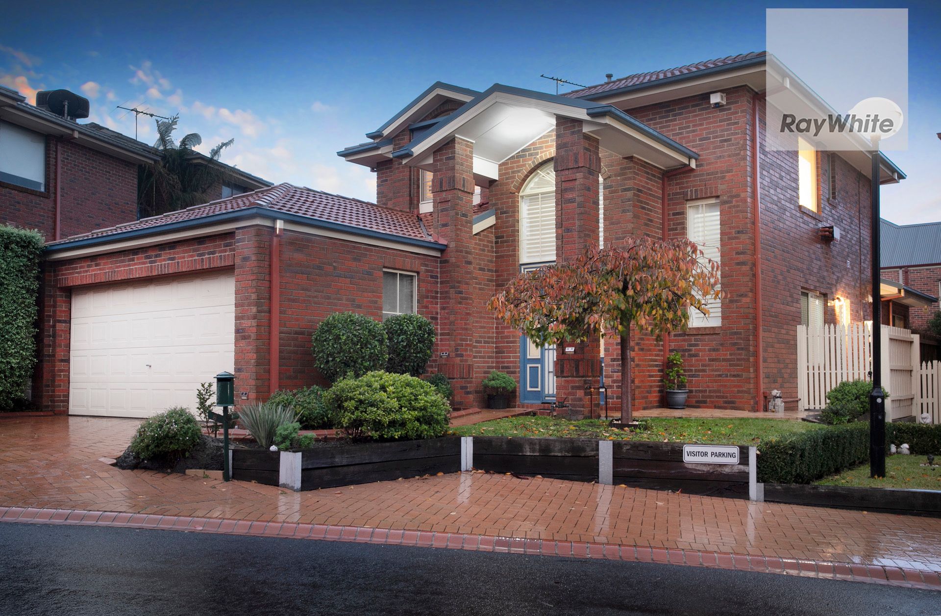 8 The Crest, Attwood, VIC 3049