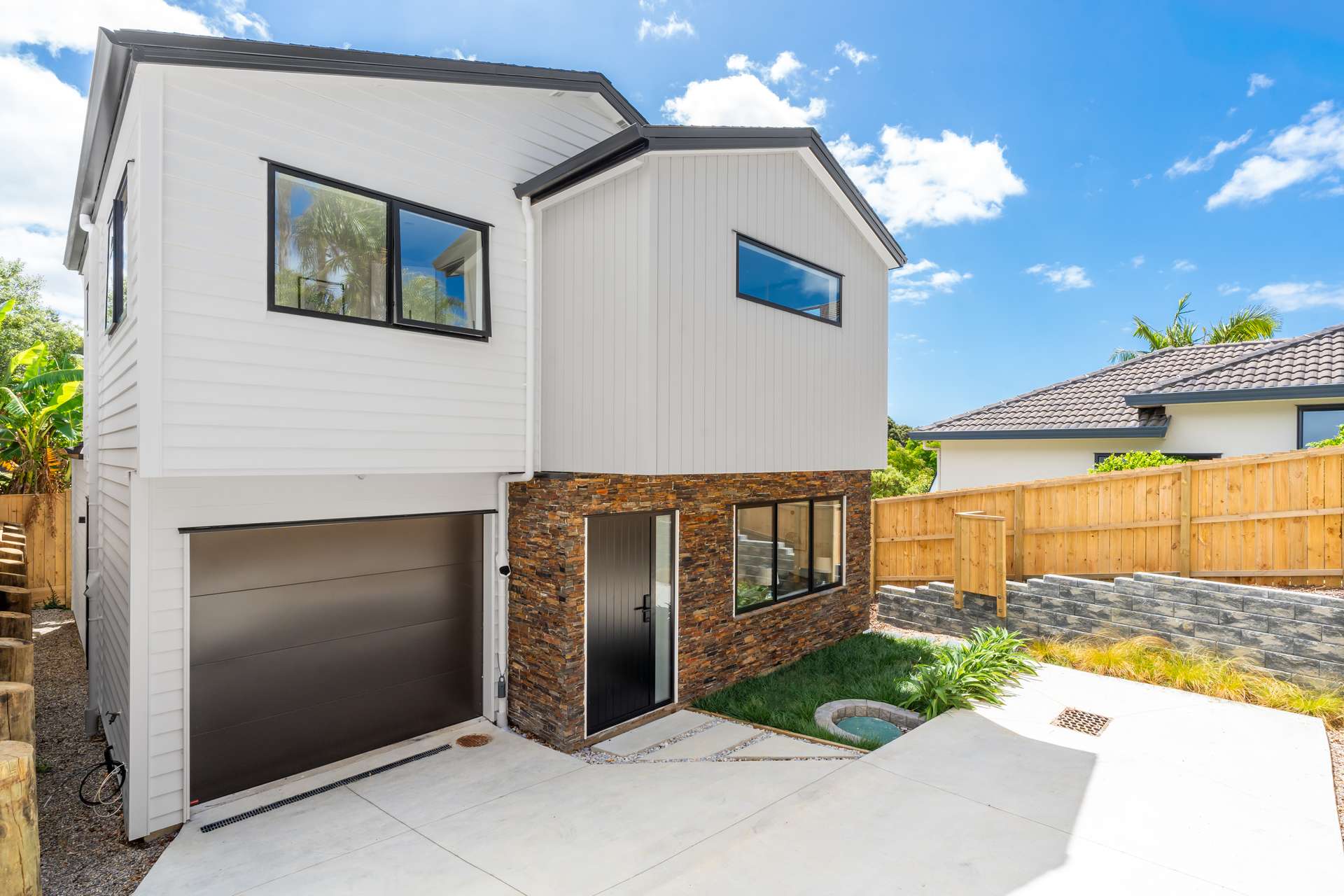 38C Caversham Drive photo 2
