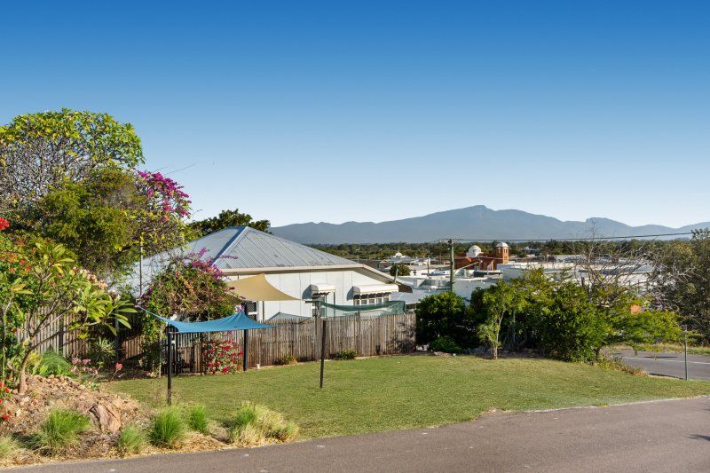 1/3 Knapp Street, Townsville City, QLD 4810