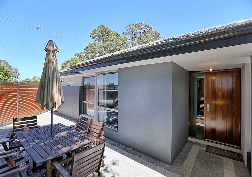 335 Sydenham Street, Belmont, WA 6104