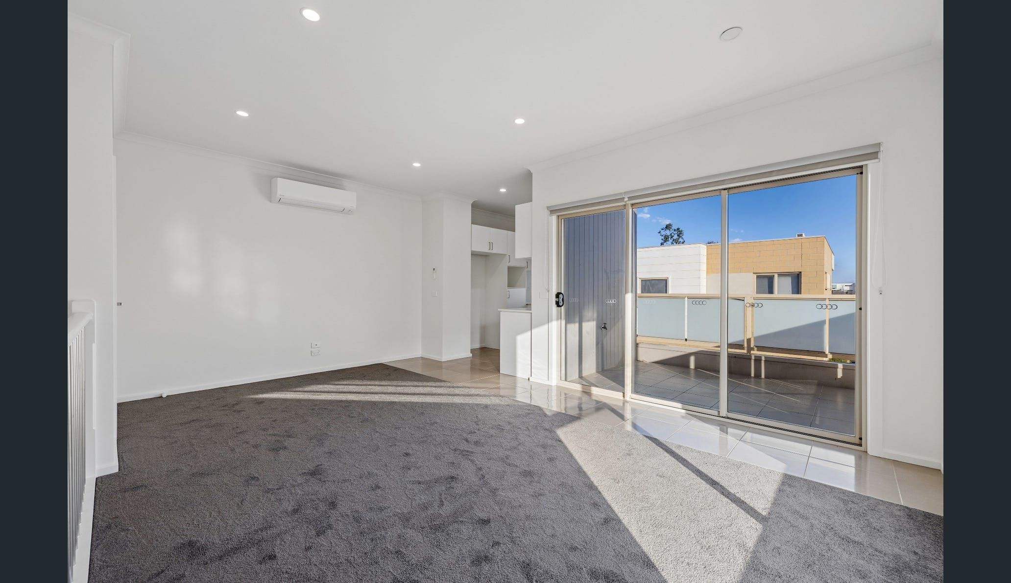 22/2 Rockgarden Drive — photo 6 of 19