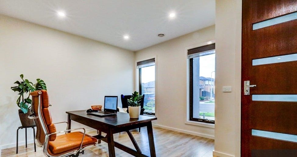18 Pennyroyal Avenue, Truganina, VIC 3029