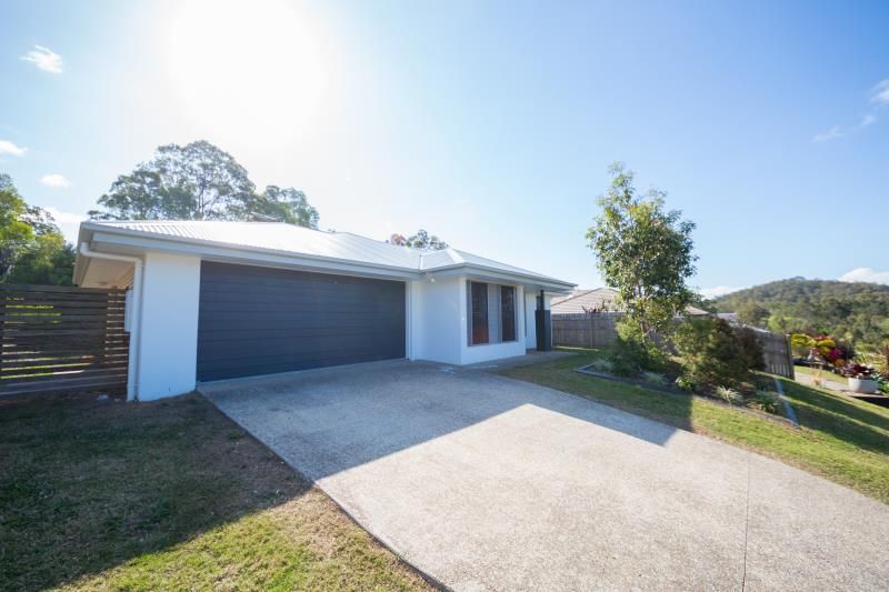 11 Gordon Drive, Upper Coomera, QLD 4209