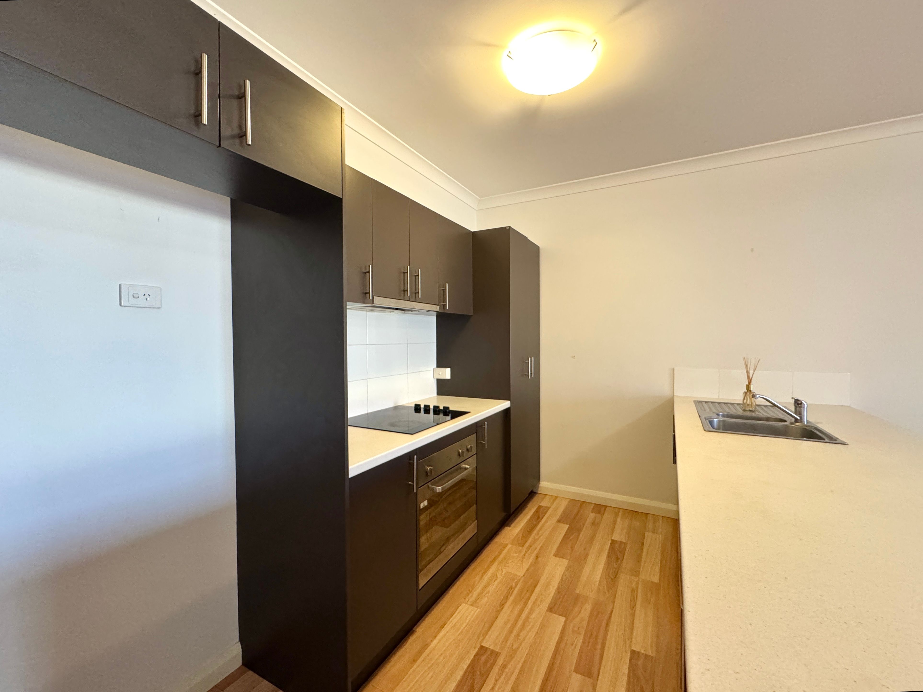 5/1 Lawson Street — photo 5 of 16