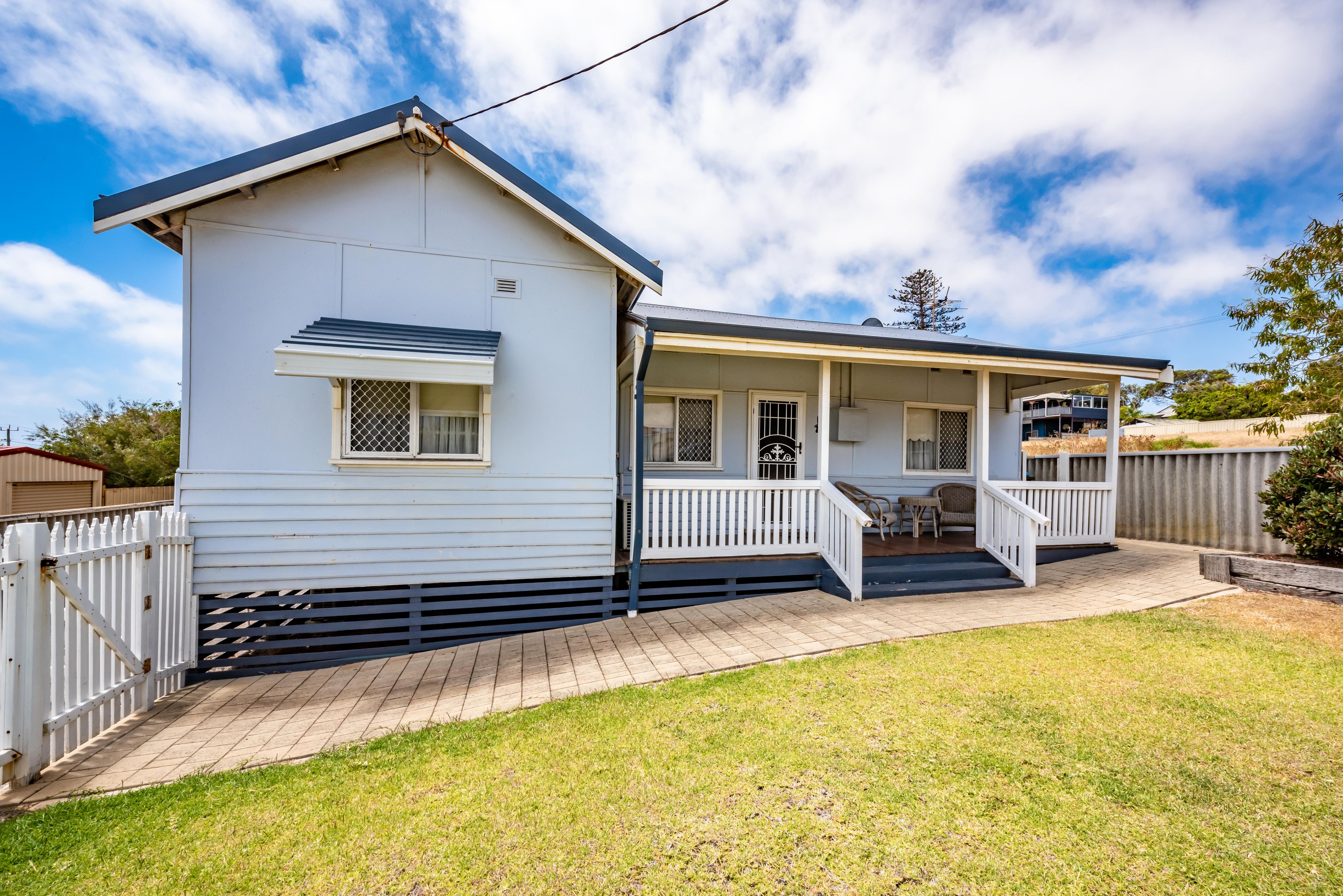 5 Hutchinson Street, Geraldton WA 6530