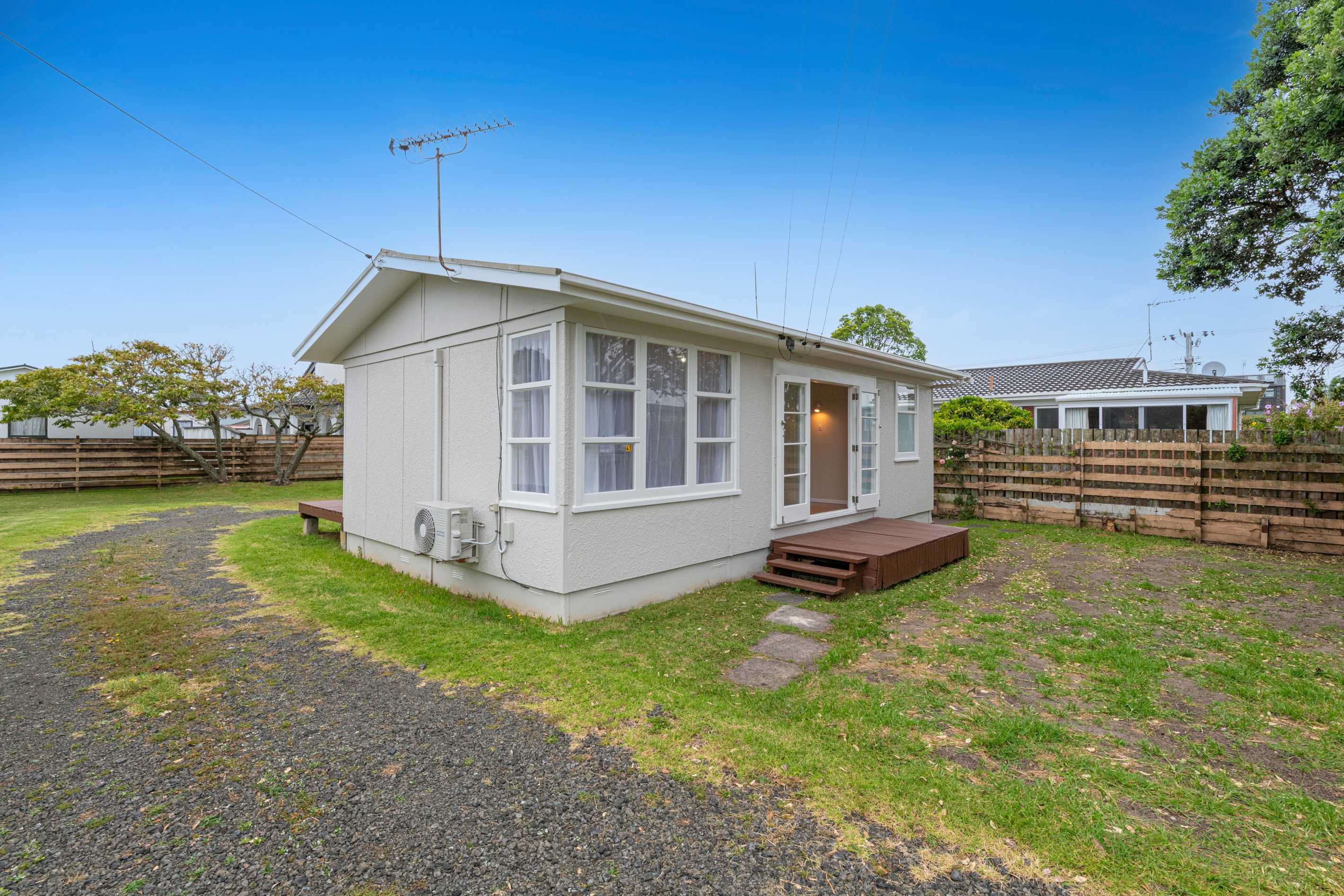 41 Centreway Road, Orewa, Rodney