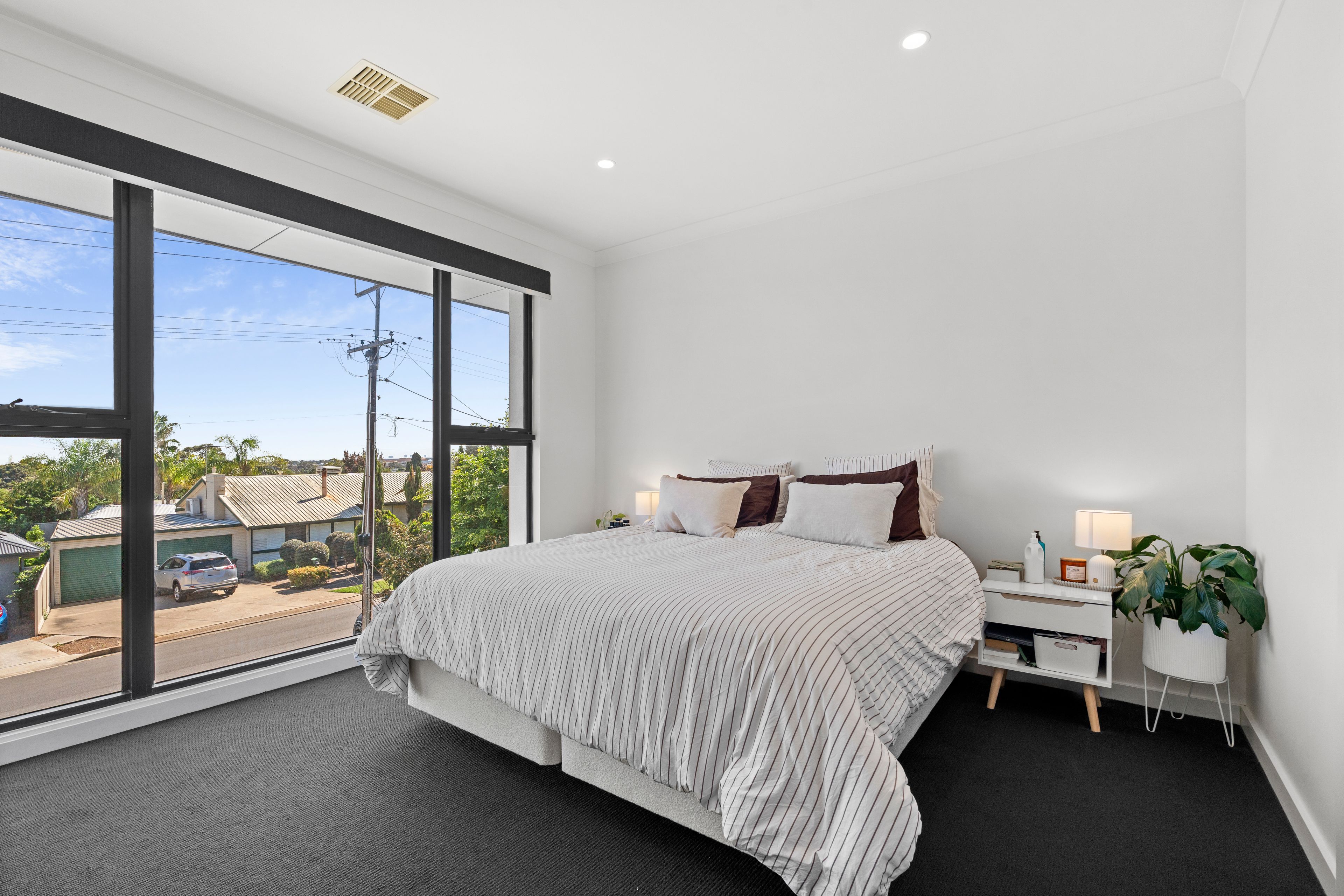 4 Hope Street — photo 12 of 20