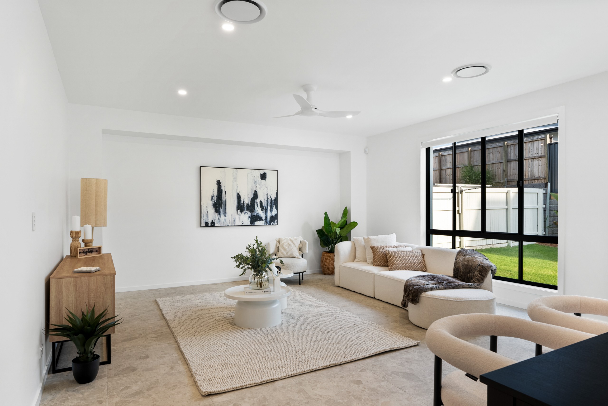 11 Prahan Crescent, Parkinson, QLD 4115