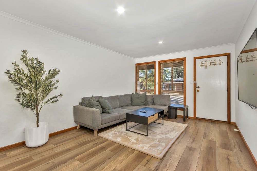 1/15 Eugene Crescent, Parafield Gardens, SA 5107