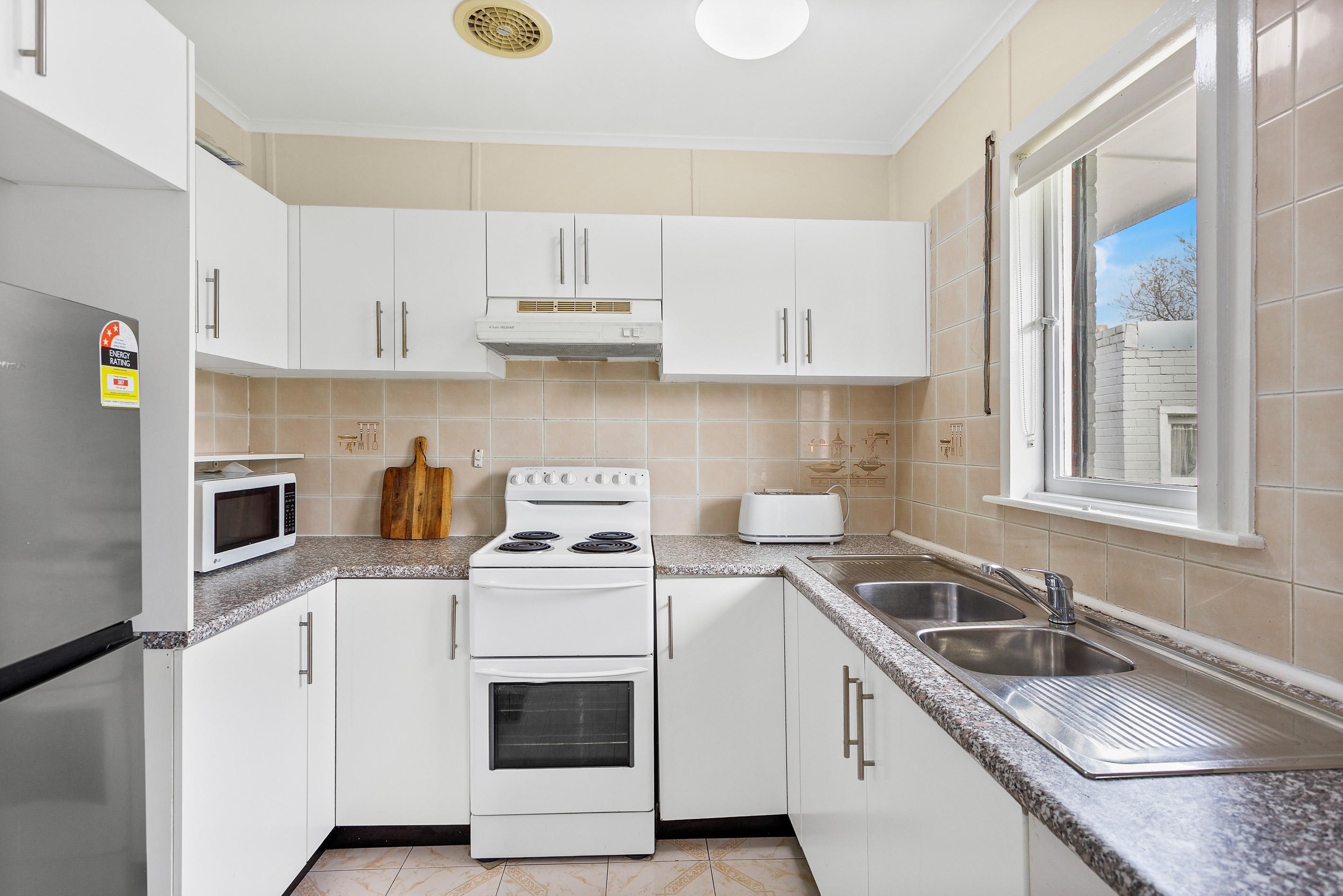 52 King Street, Warilla, NSW 2528