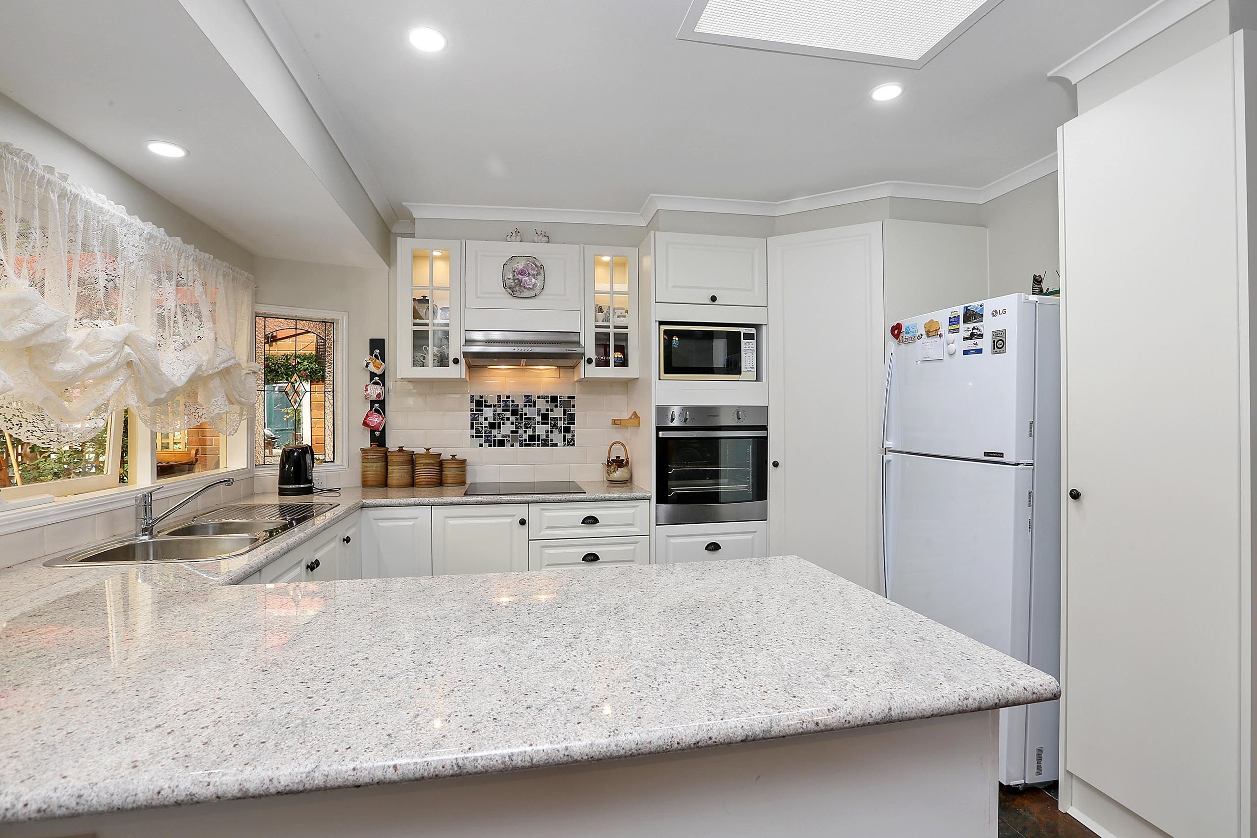 19 Cromwell Drive, Lara VIC 3212